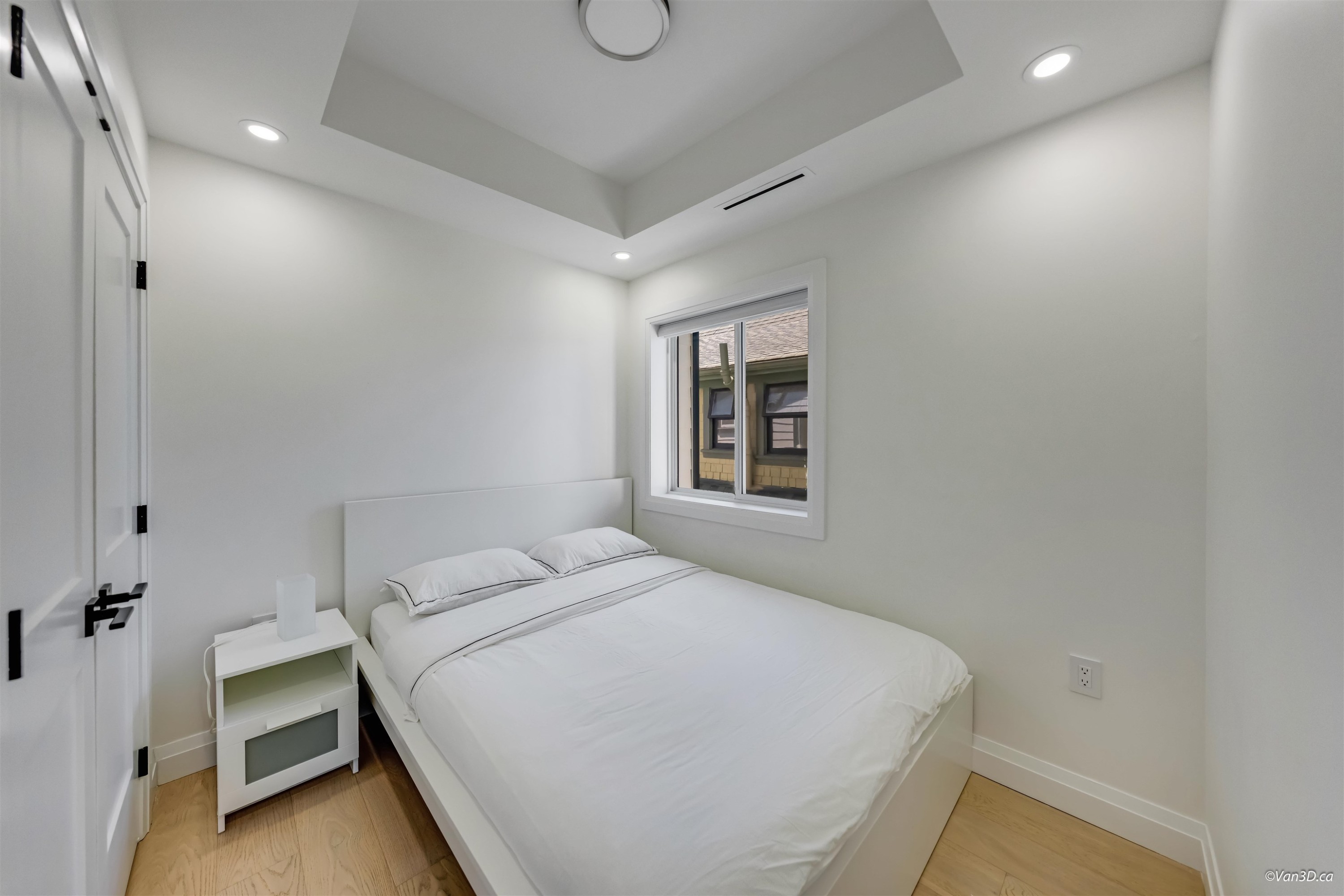 2-683 19Th Avenue W, Vancouver, BC