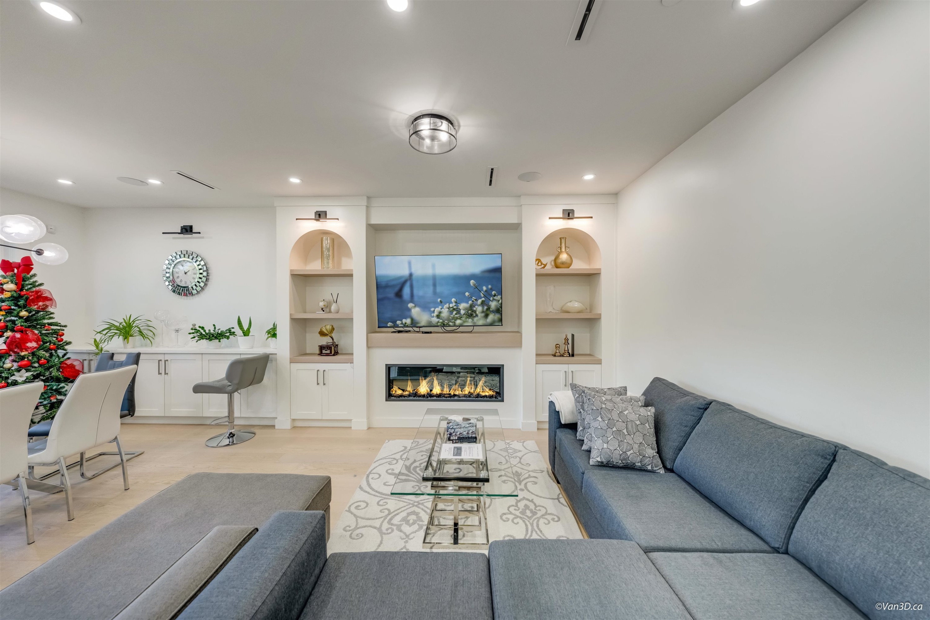 2-683 19Th Avenue W, Vancouver, BC