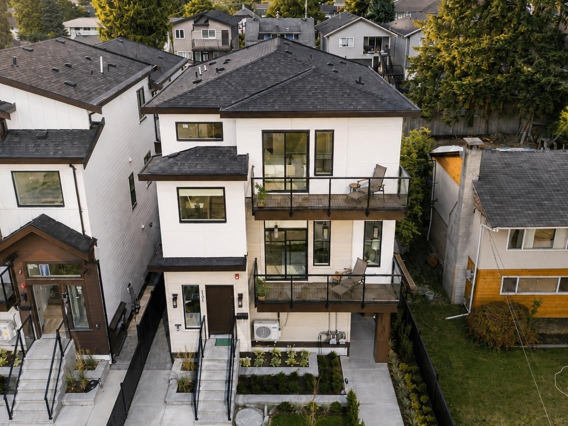 102-1757 Morgan Avenue, Port Coquitlam, BC