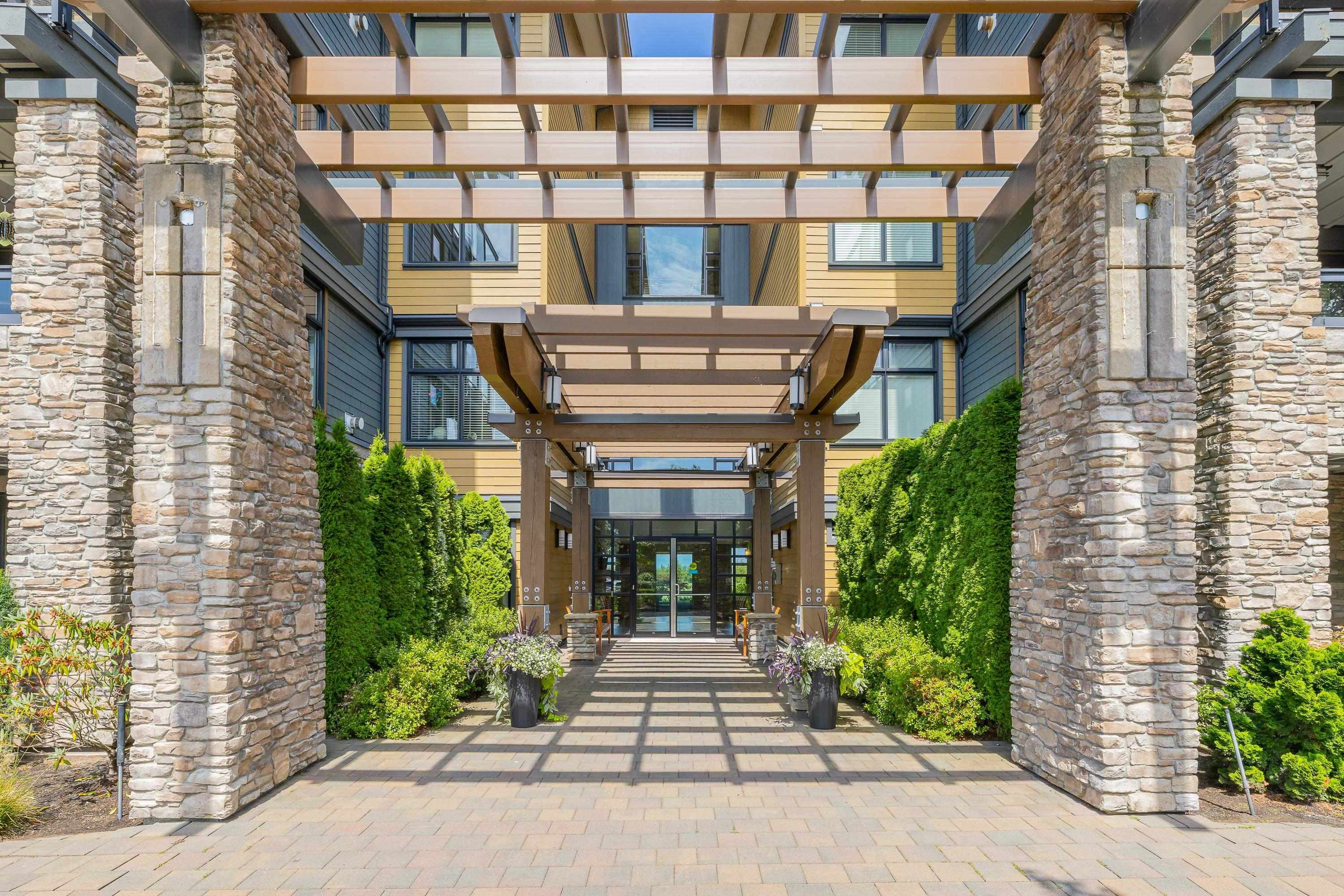 311-5099 Springs Boulevard, Delta, BC