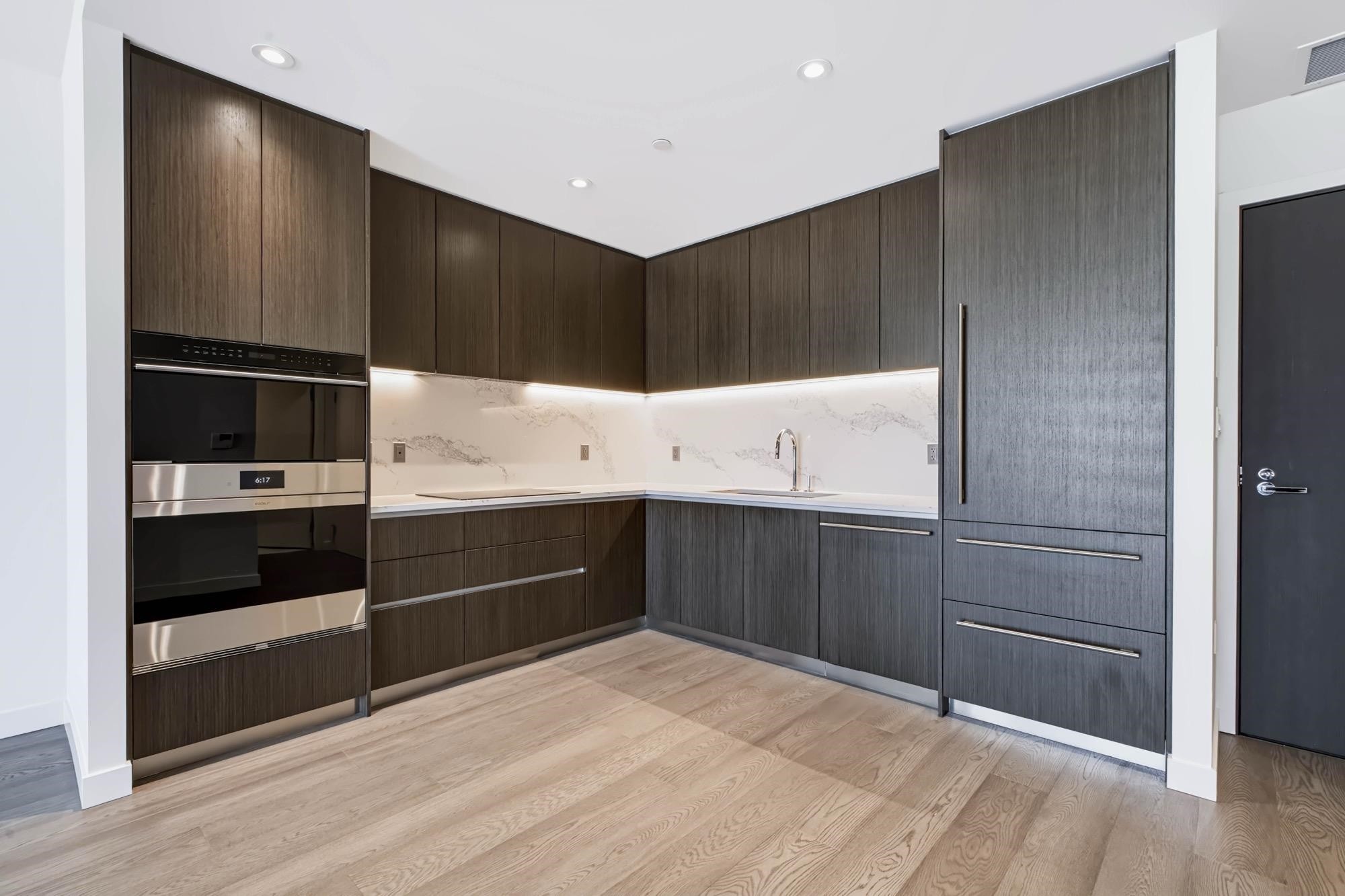 704-777 Harbour Way, Vancouver, BC