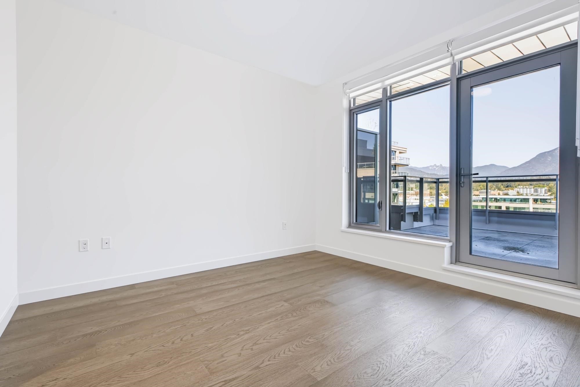 704-777 Harbour Way, Vancouver, BC