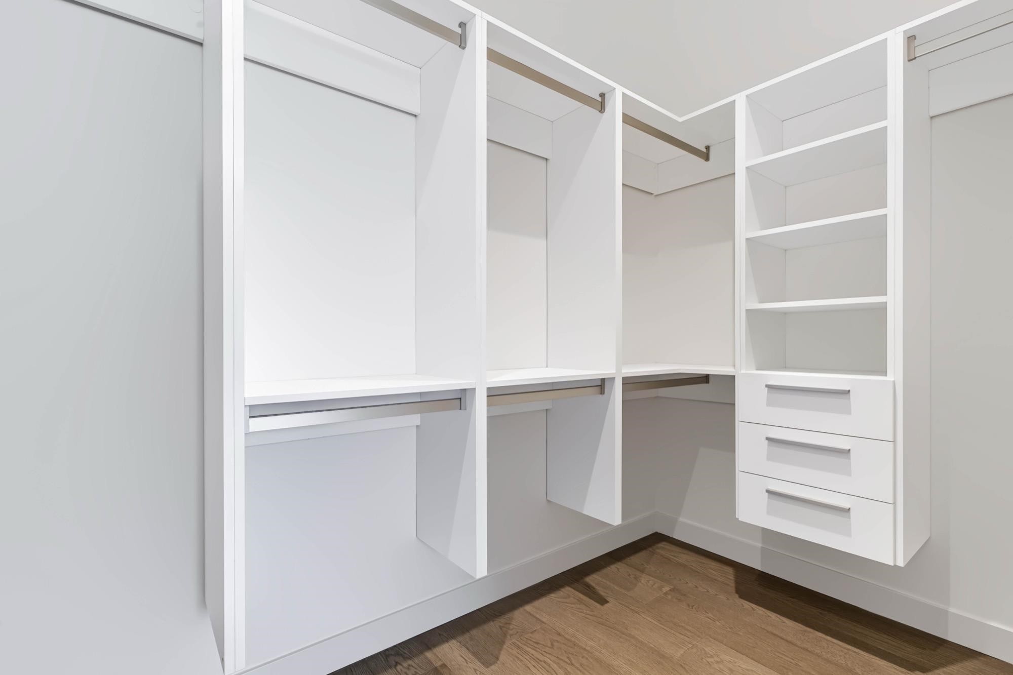 704-777 Harbour Way, Vancouver, BC