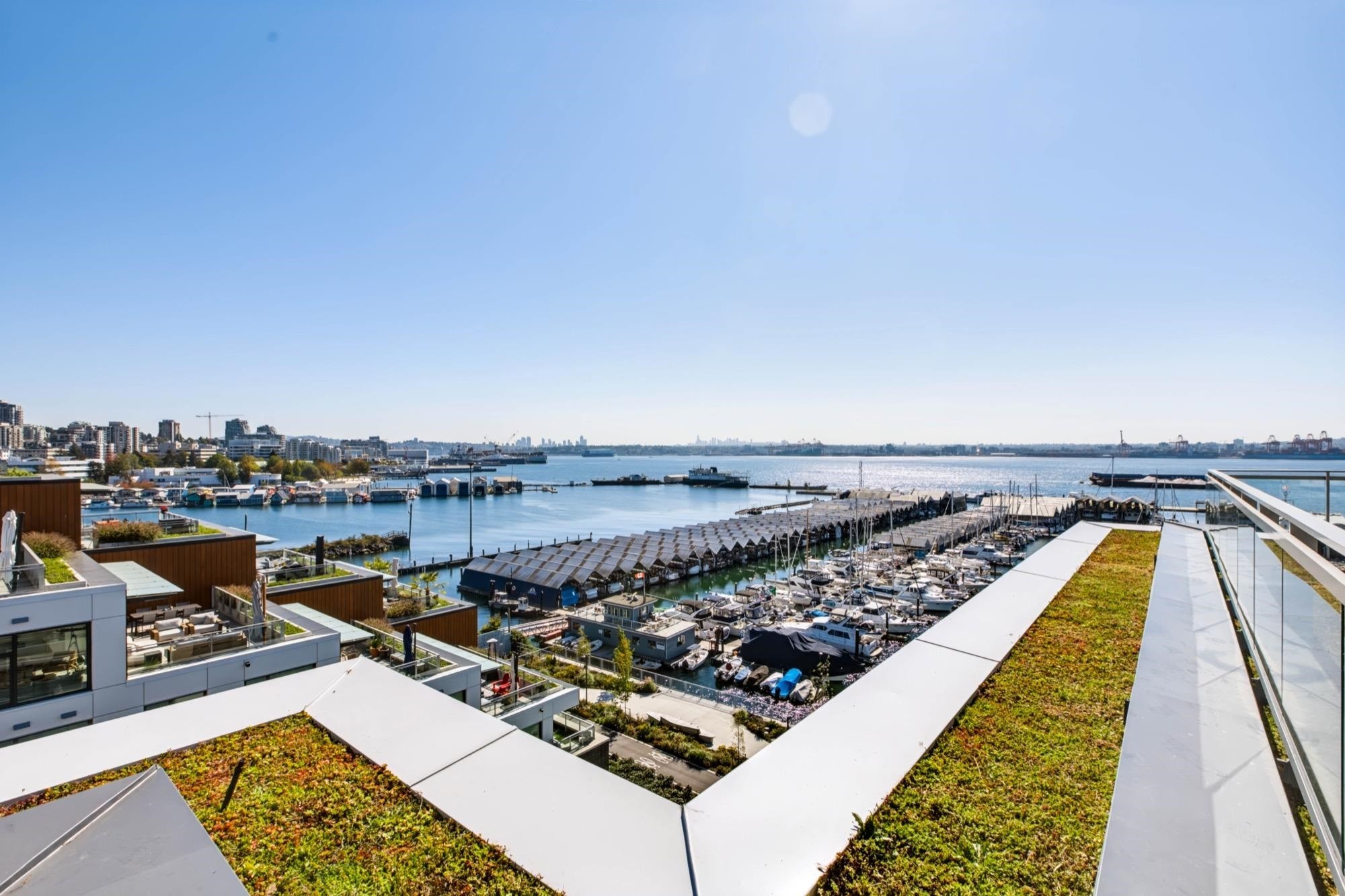 704-777 Harbour Way, Vancouver, BC