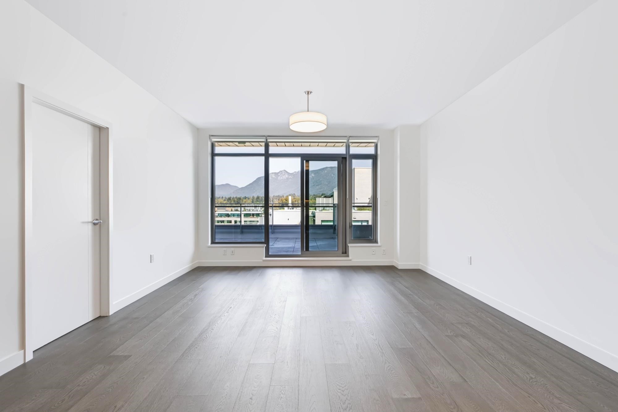 704-777 Harbour Way, Vancouver, BC