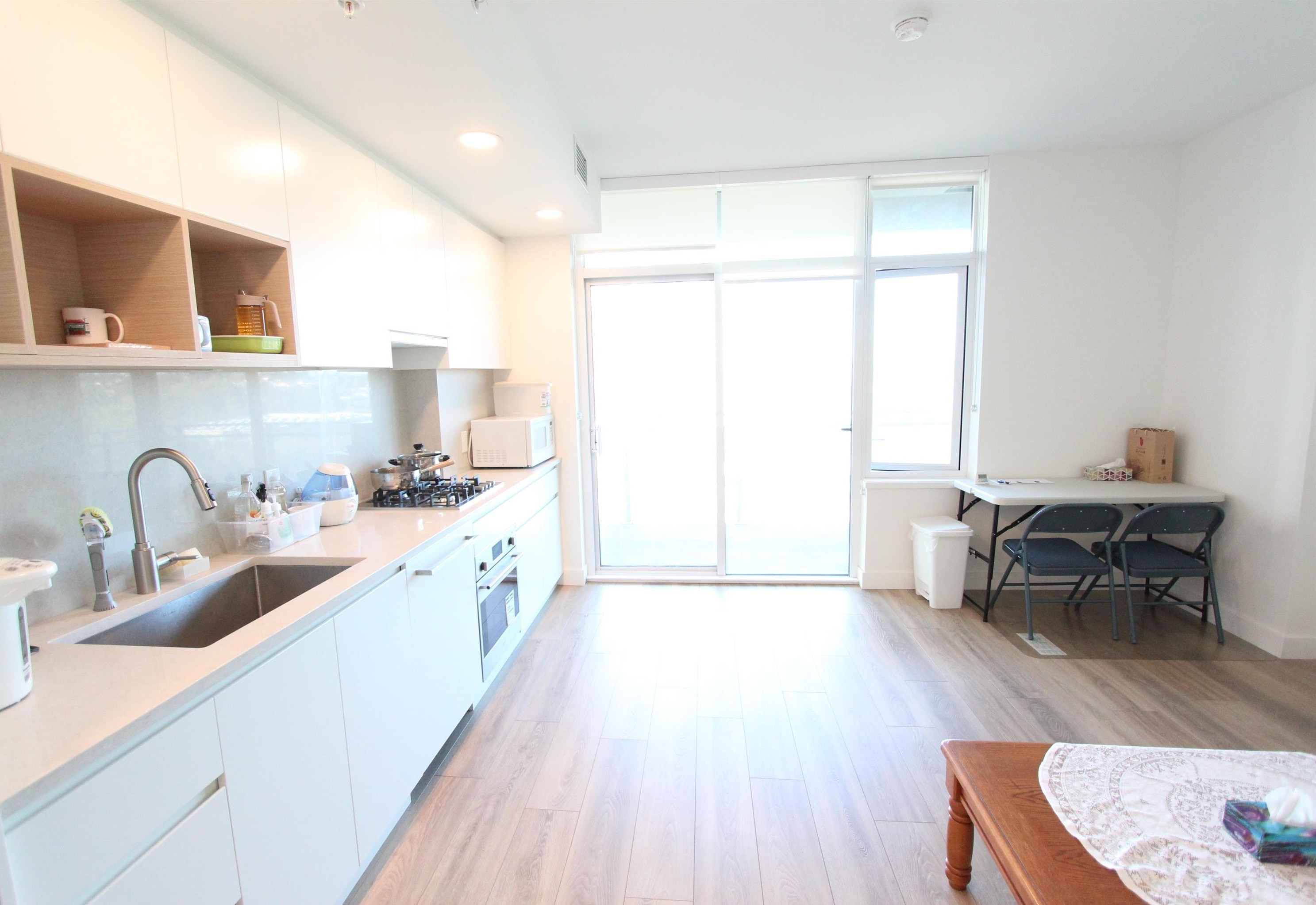 803-4433 Alaska Street, Burnaby, BC