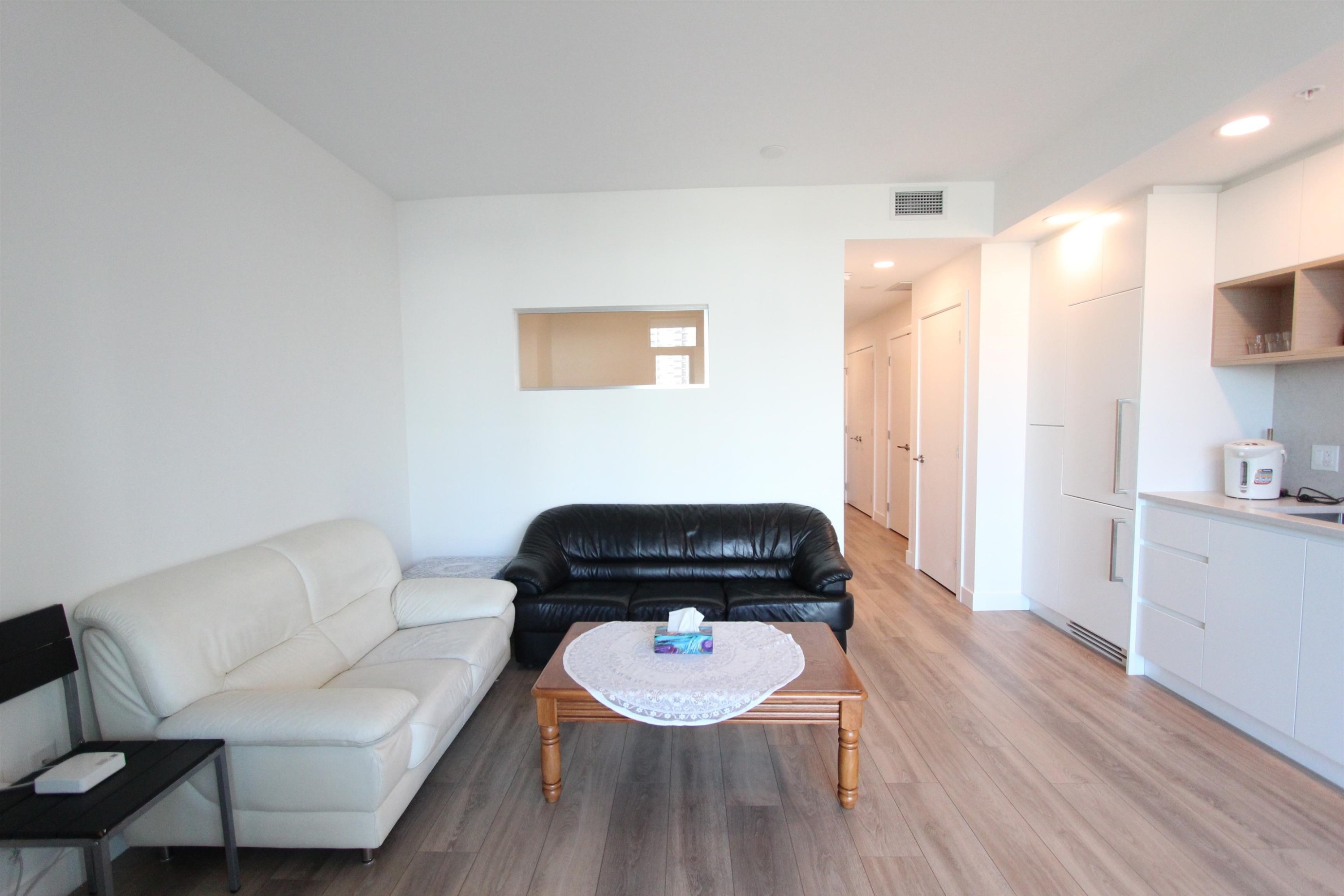 803-4433 Alaska Street, Burnaby, BC