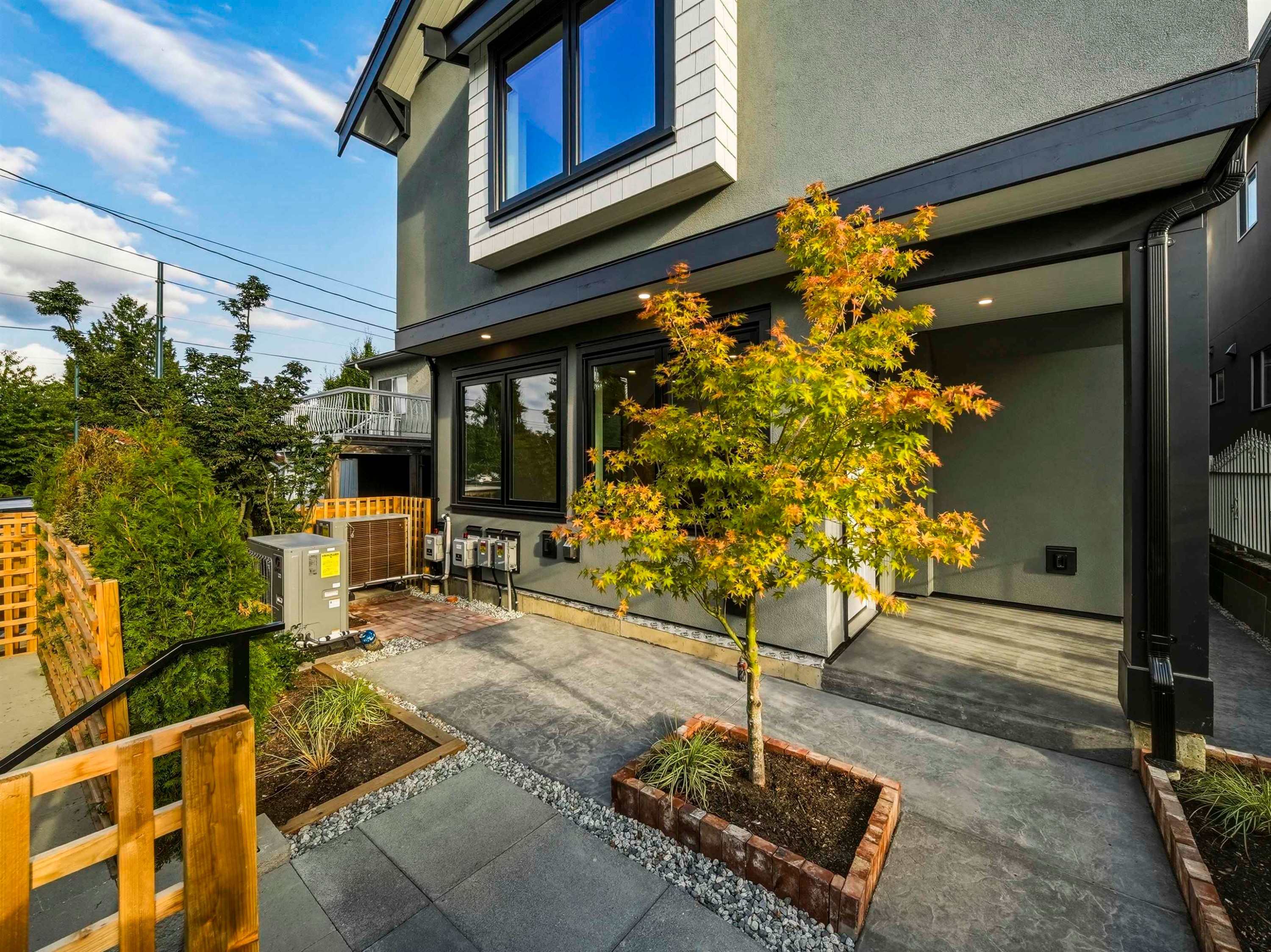 2-2339 Parker Street, Vancouver, BC