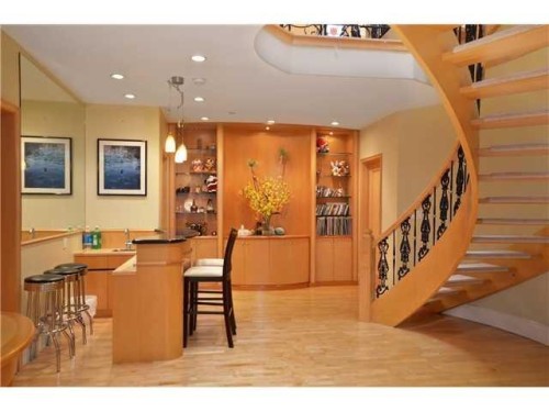 2208 34Th Avenue W, Vancouver, BC 