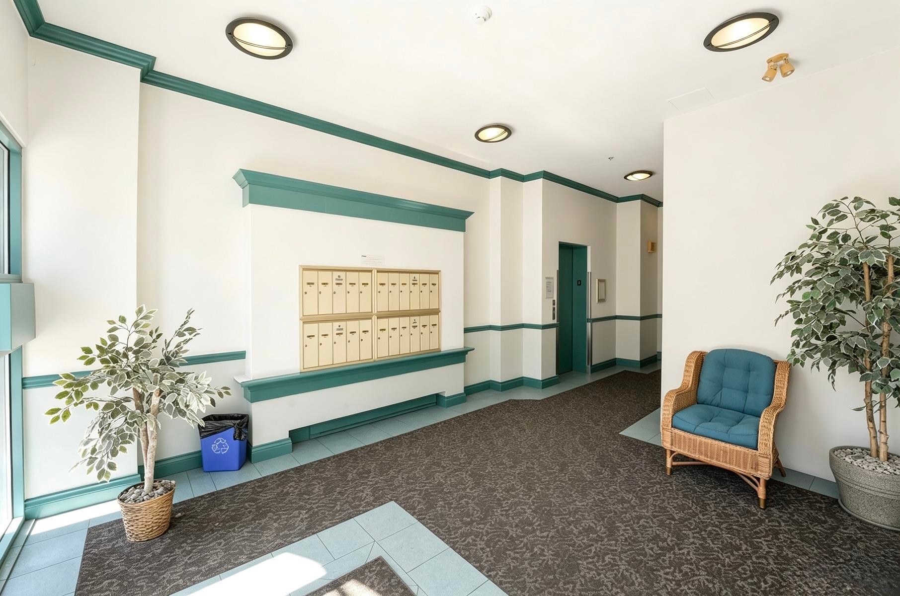 305-3615 17Th Avenue W, Vancouver, BC