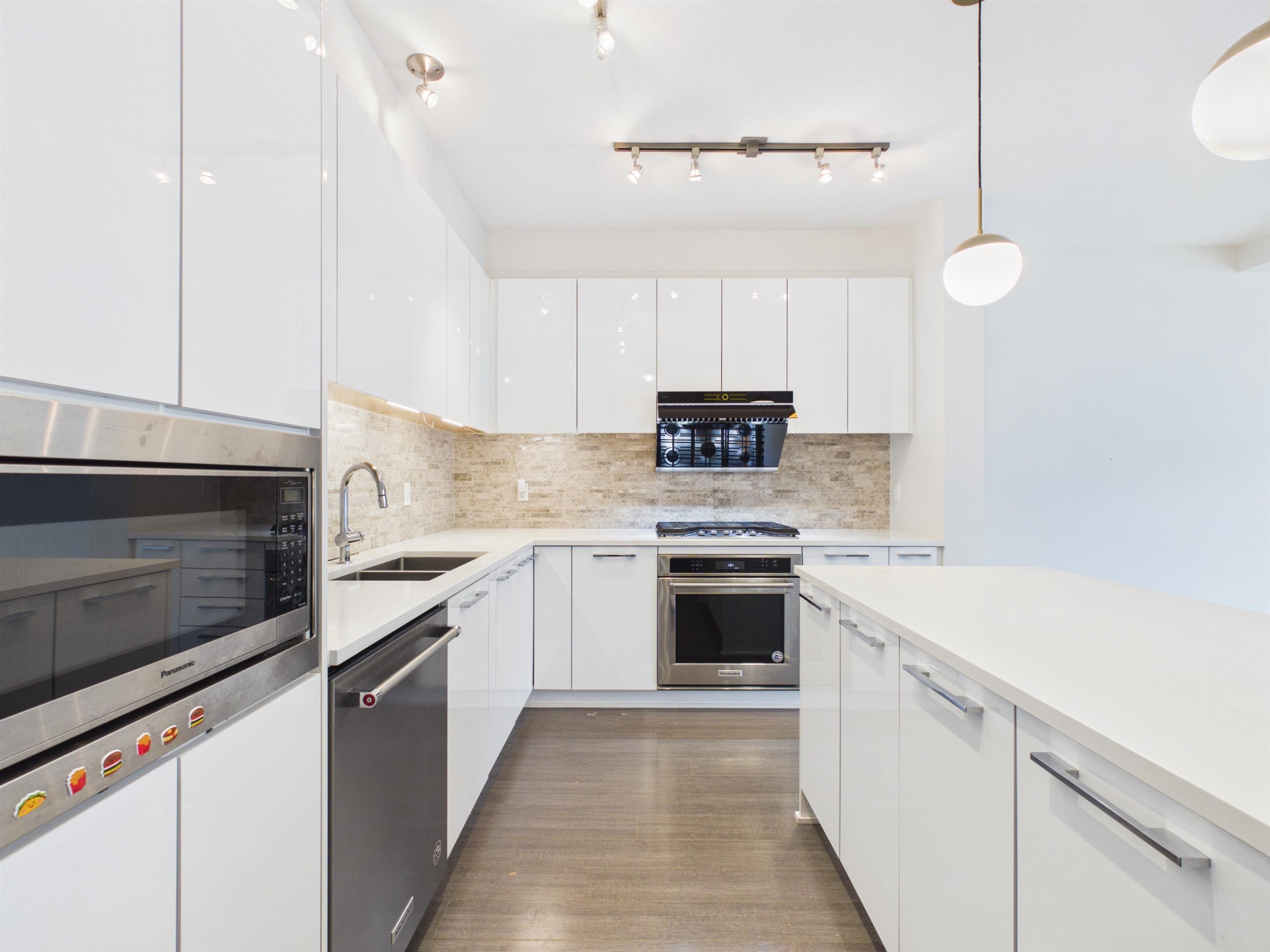 131-3500 Burke Village Promenade, Coquitlam, BC