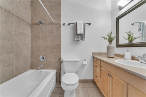 3295 Mountain Highway, North Vancouver, BC 