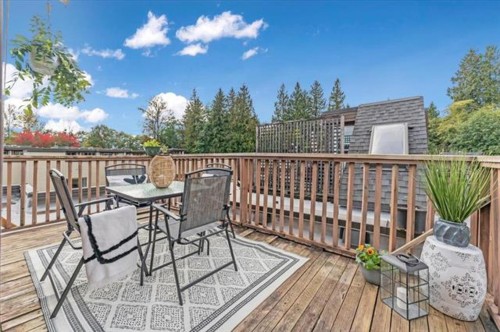 3295 Mountain Highway, North Vancouver, BC 