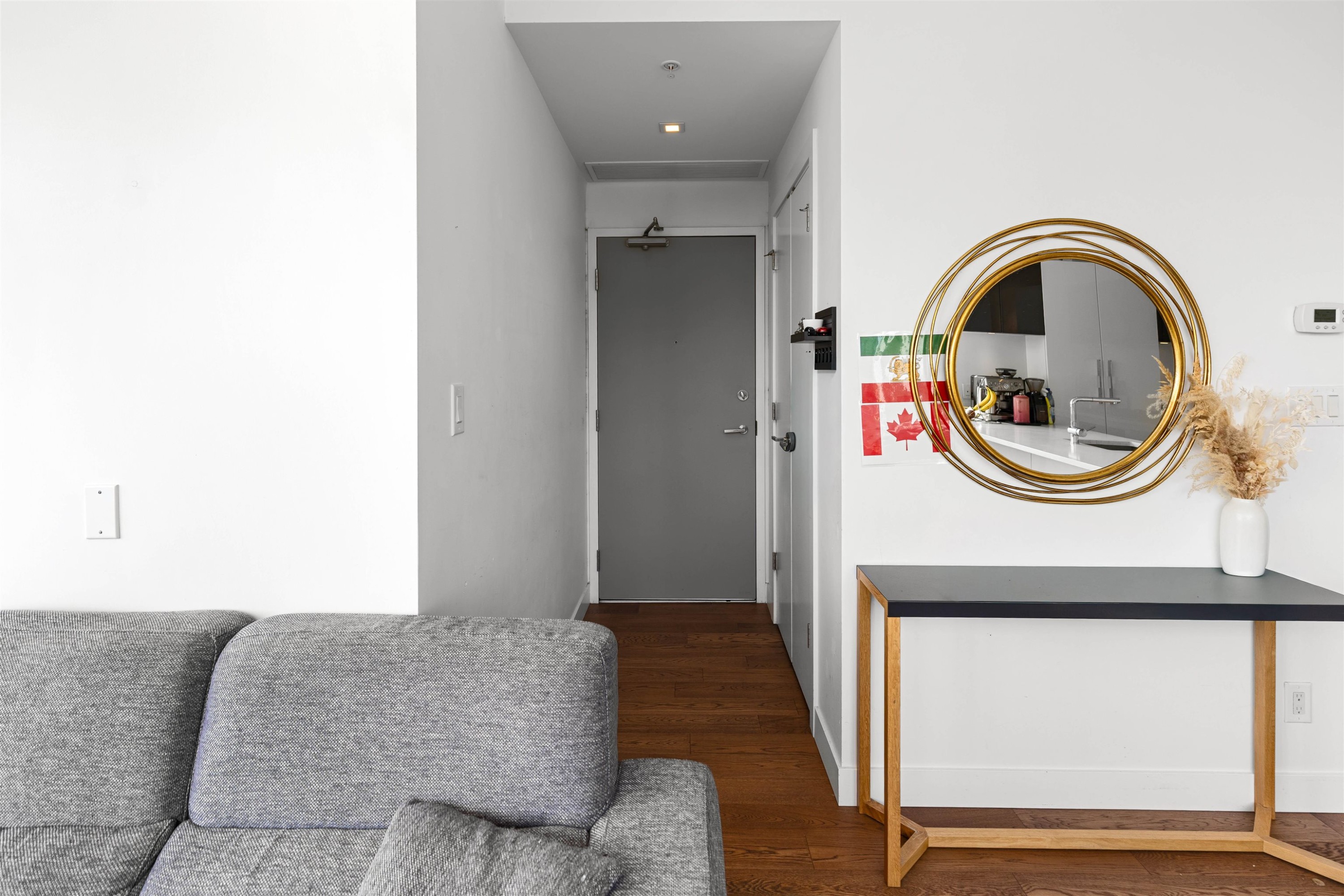 1001-108 1St Avenue E, Vancouver, BC