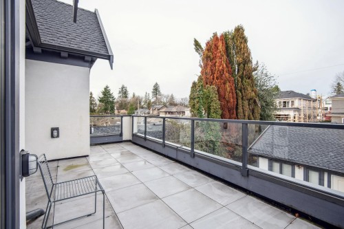 2931 39Th Avenue W, Vancouver, BC 