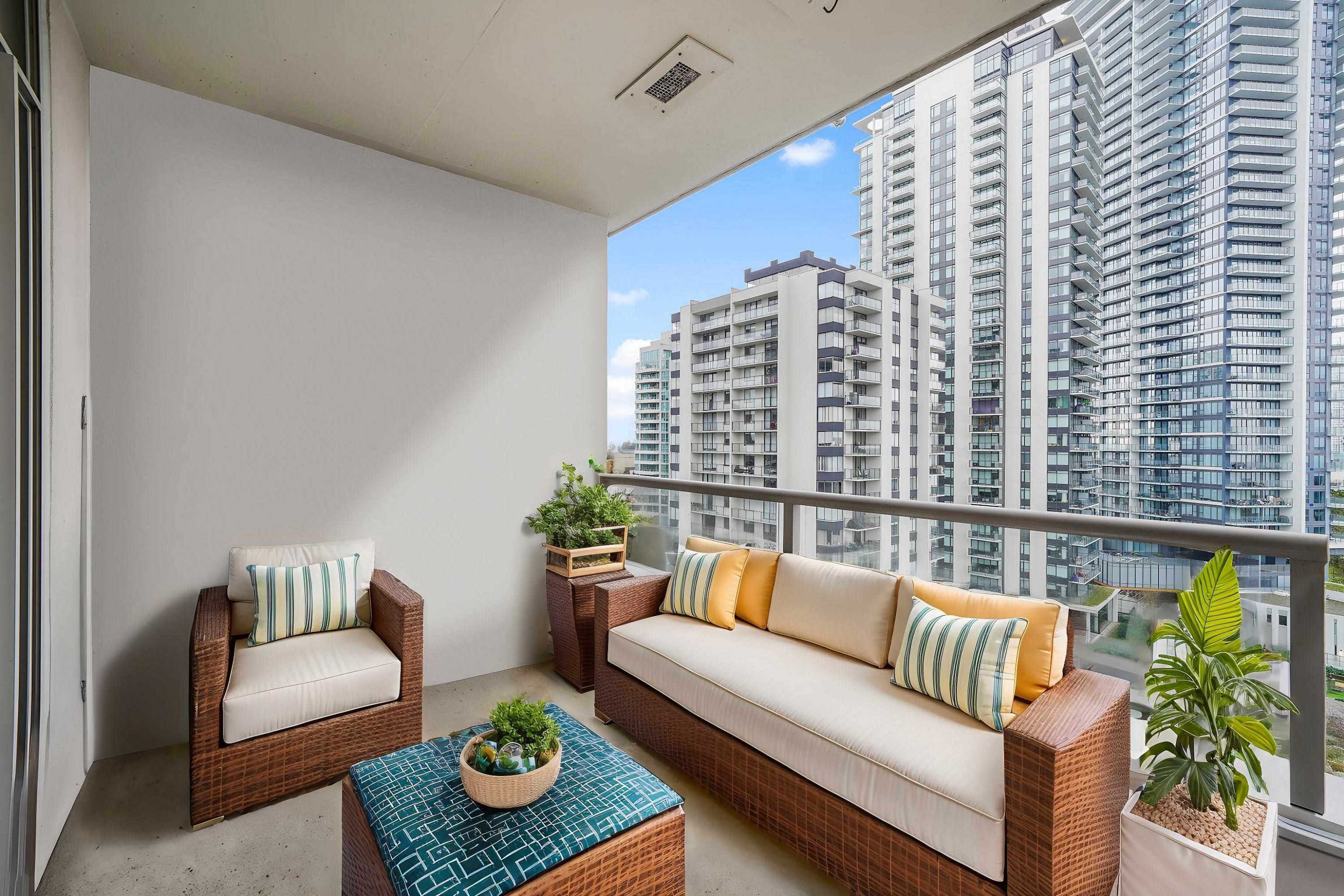 1405-6070 Mcmurray Avenue, Burnaby, BC