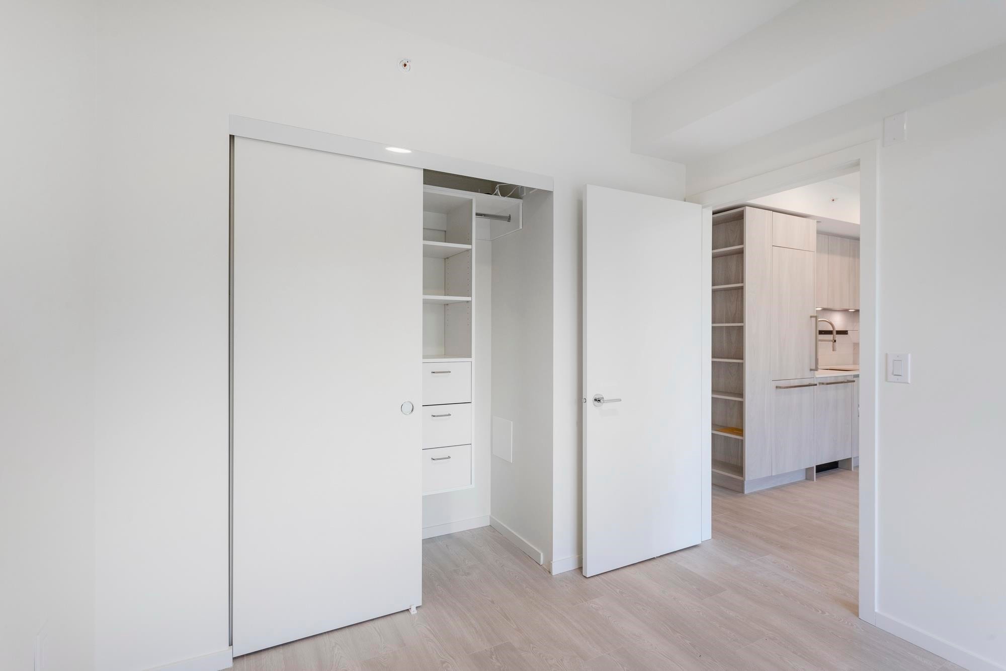 410-3264 Vanness Avenue, Vancouver, BC