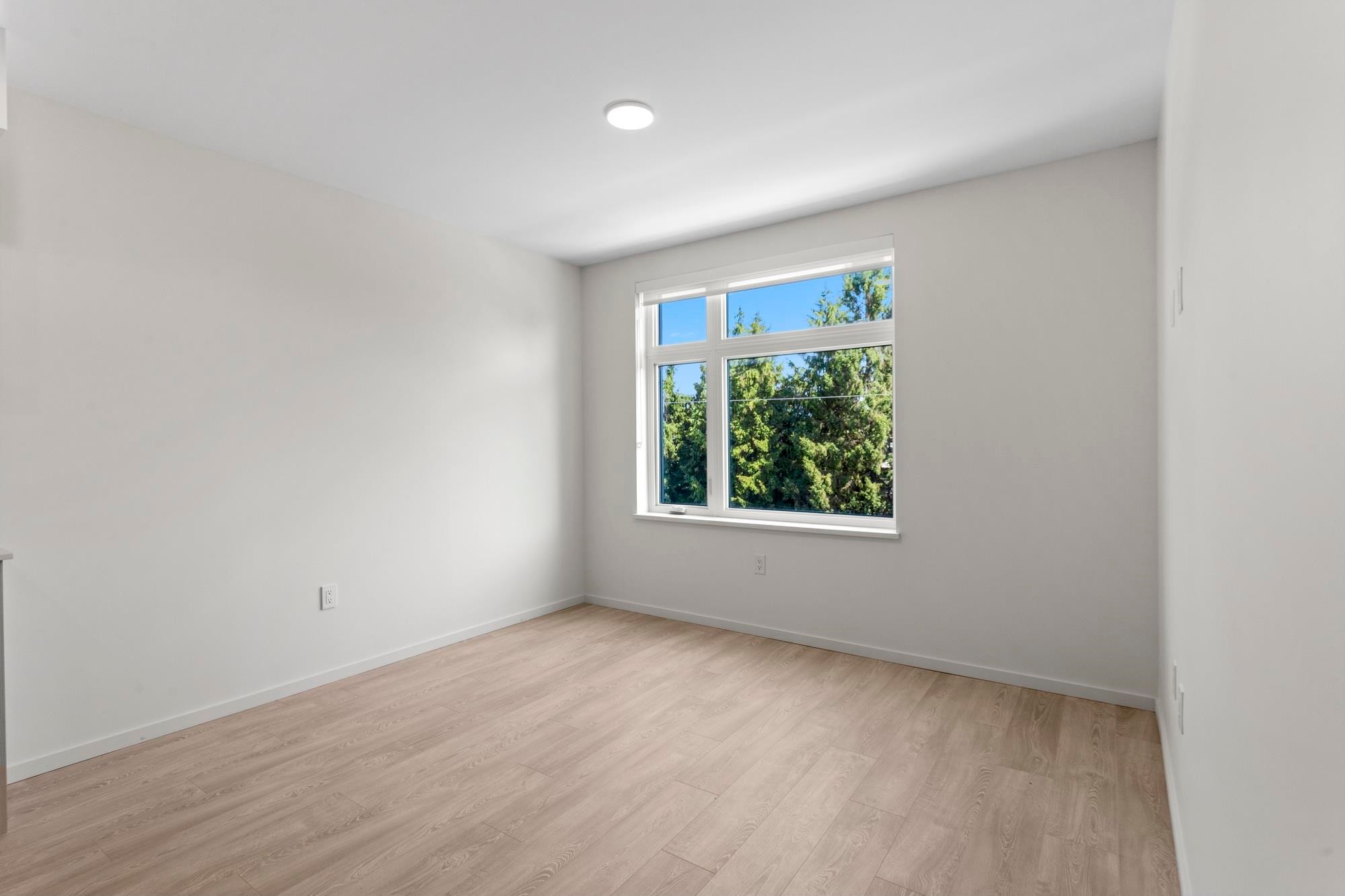 410-3264 Vanness Avenue, Vancouver, BC