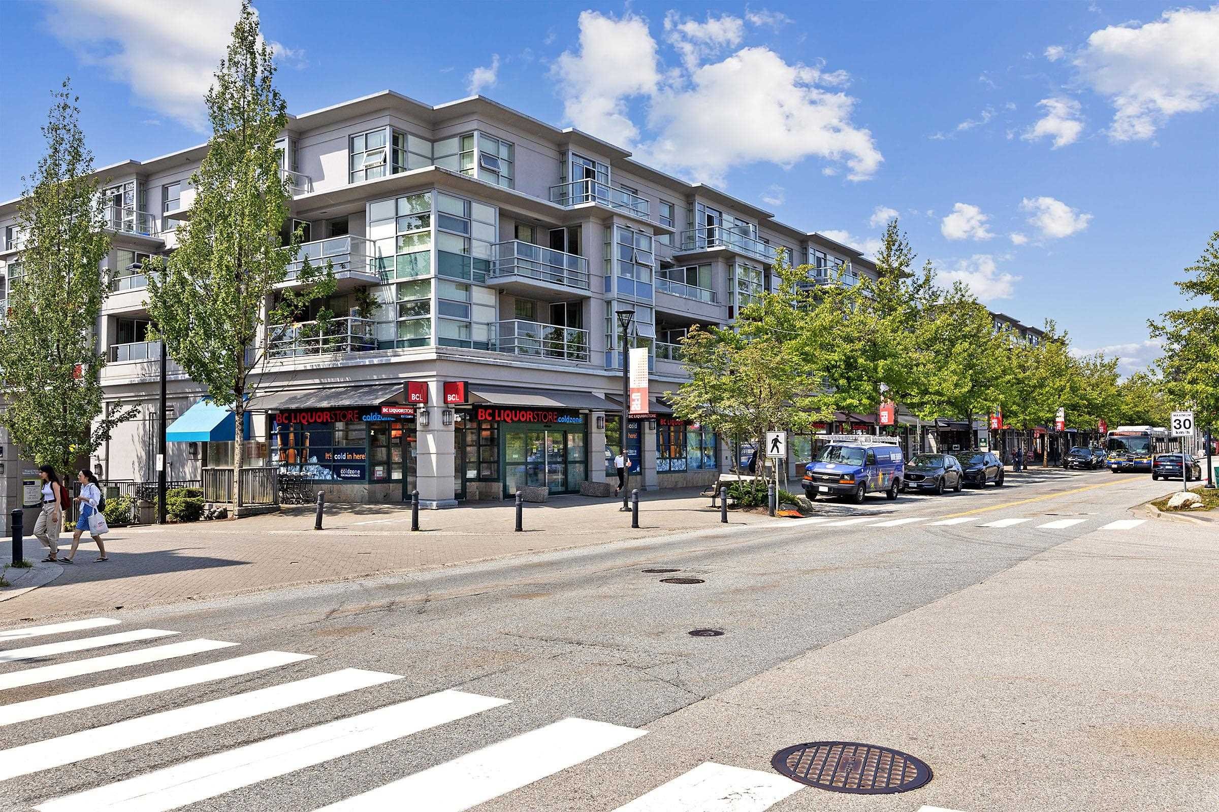 101-9262 University Crescent, Burnaby, BC