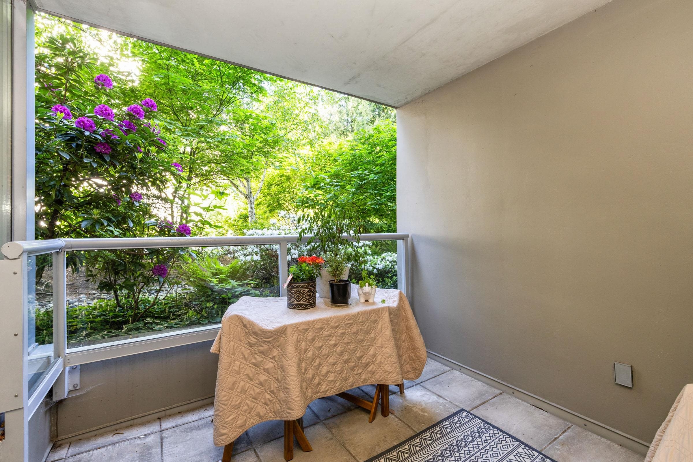 101-9262 University Crescent, Burnaby, BC