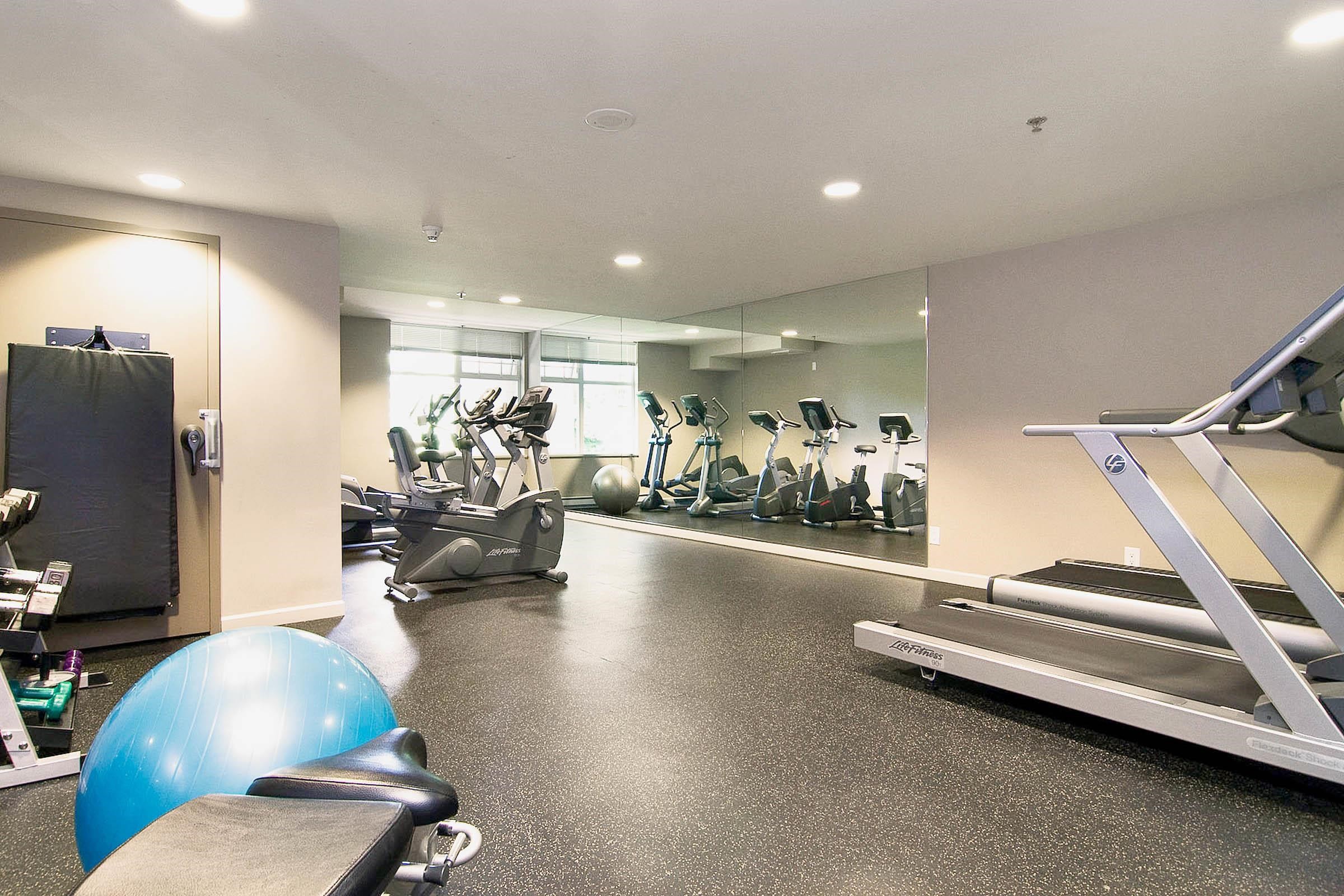101-9262 University Crescent, Burnaby, BC