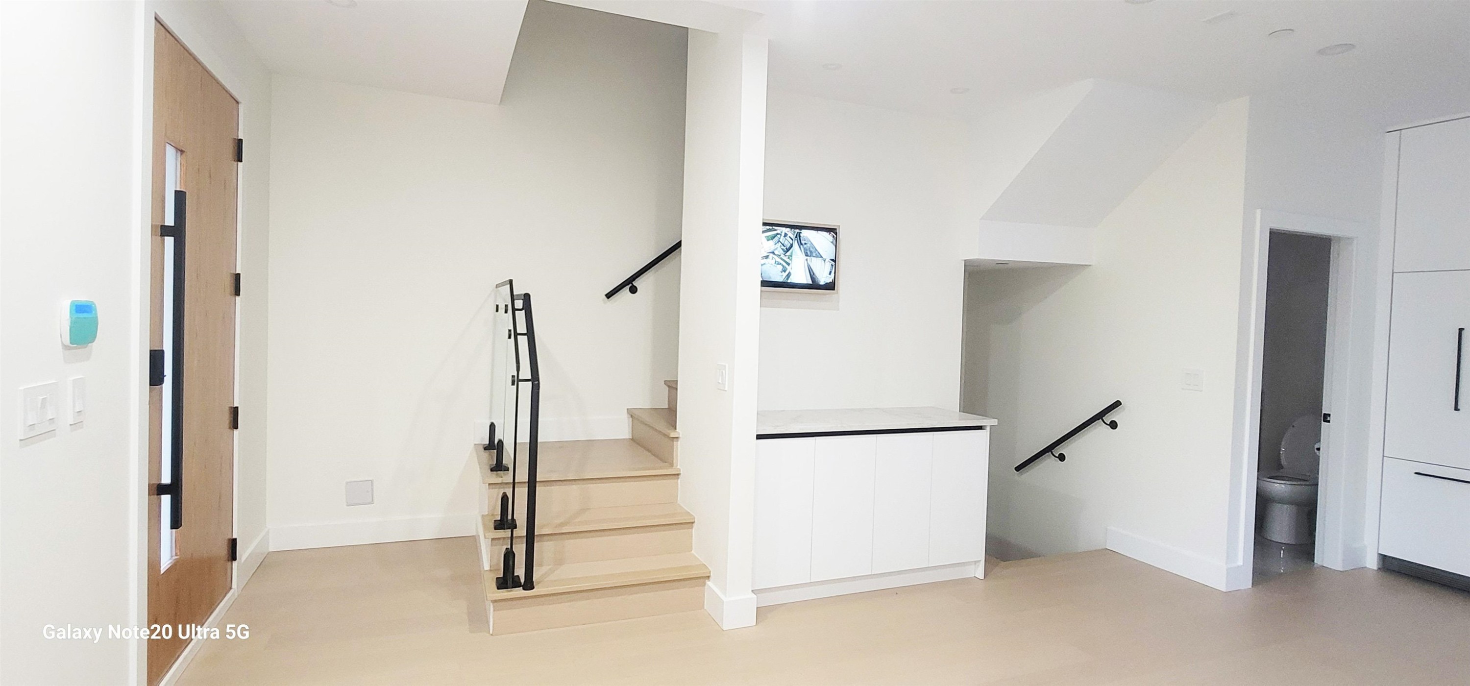 1-2741 Grant Street, Vancouver, BC