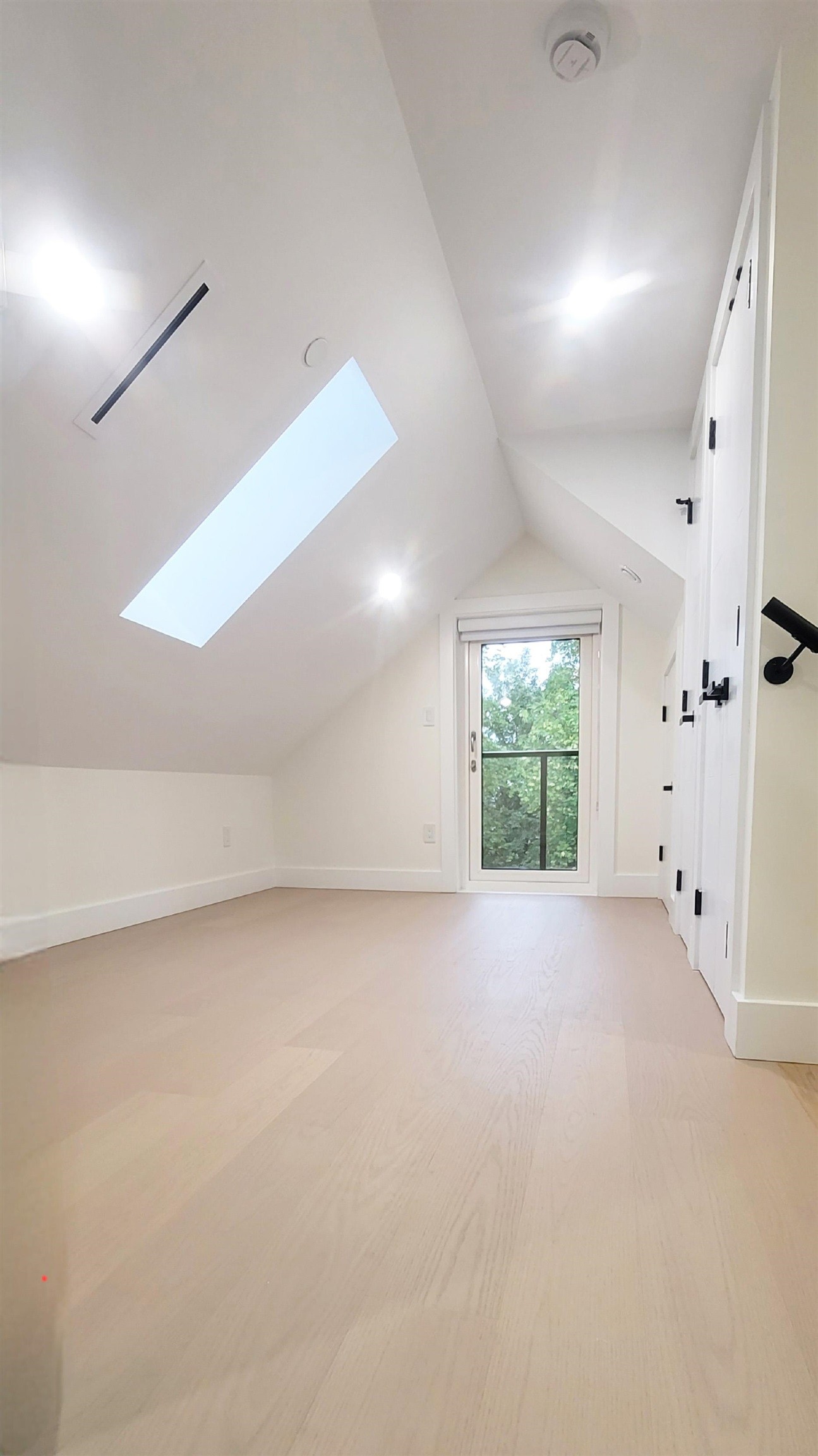 1-2741 Grant Street, Vancouver, BC