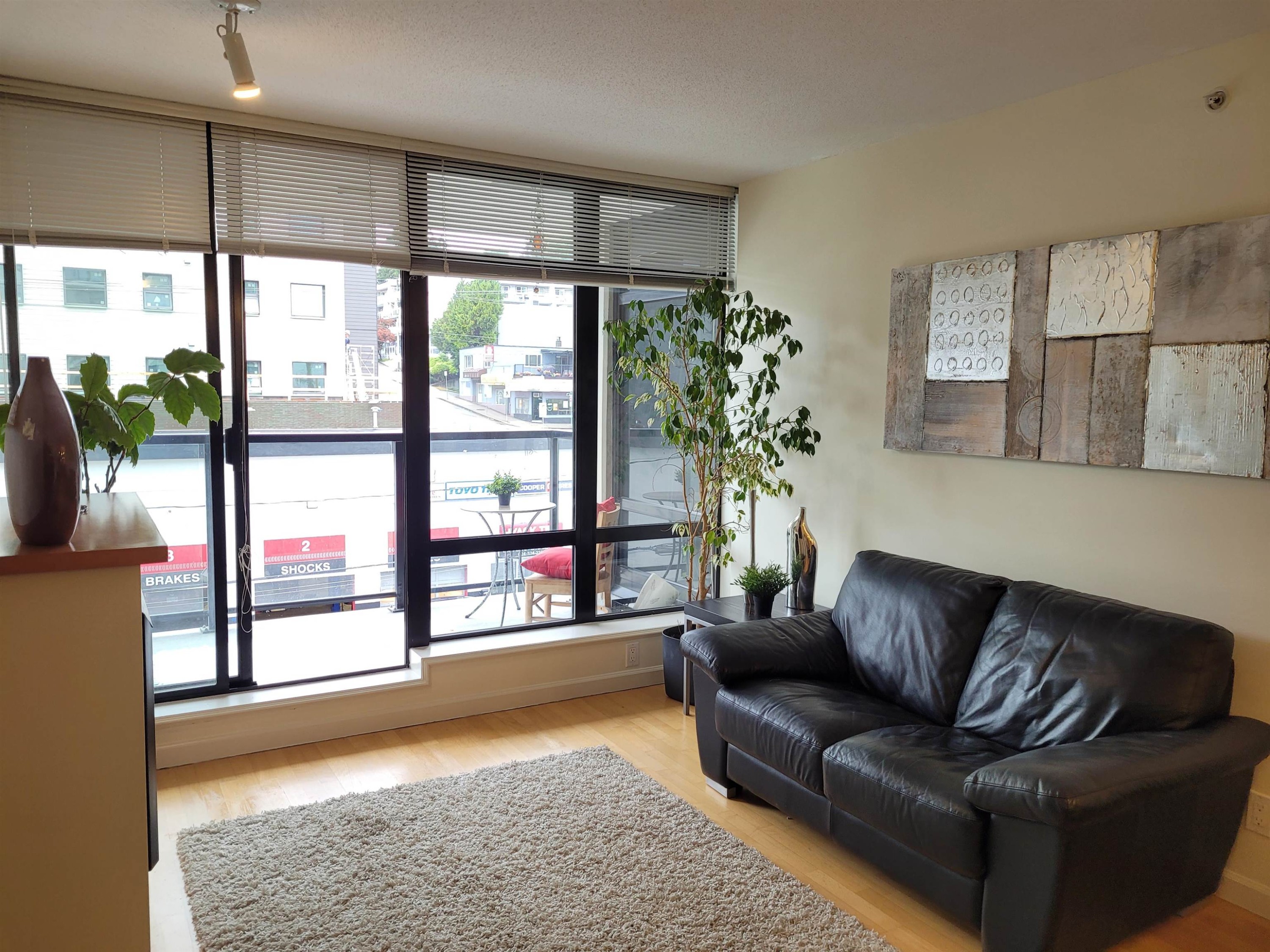 408-610 Victoria Street, New Westminster, BC