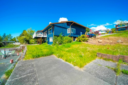 1144 Ottaburn Road, West Vancouver, BC 