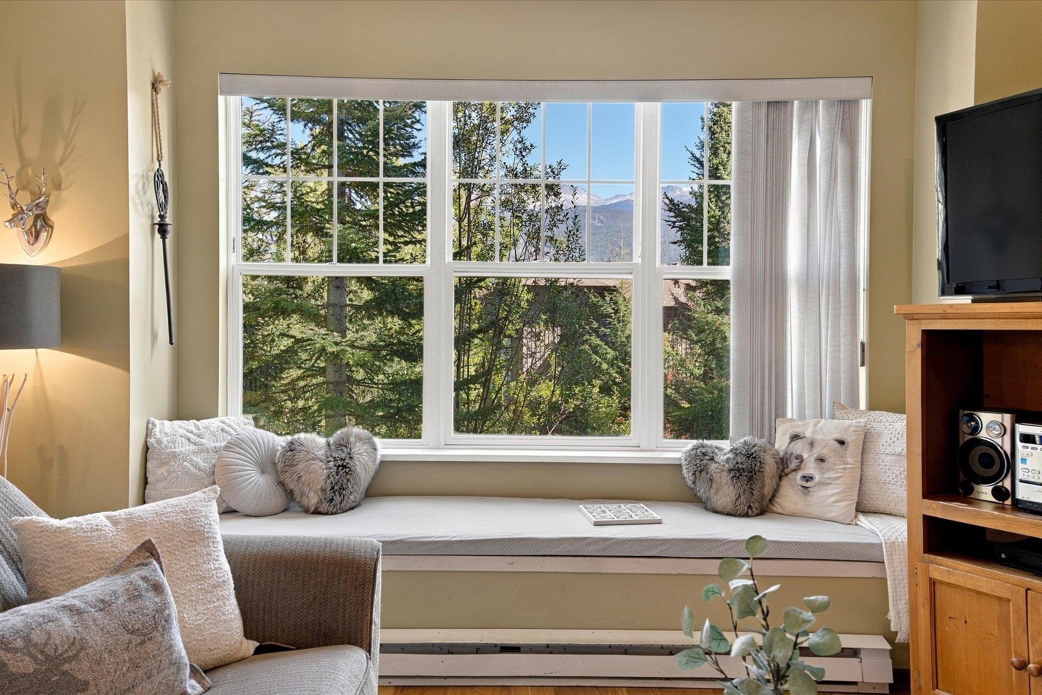 103-3300 Ptarmigan Place, Whistler, BC