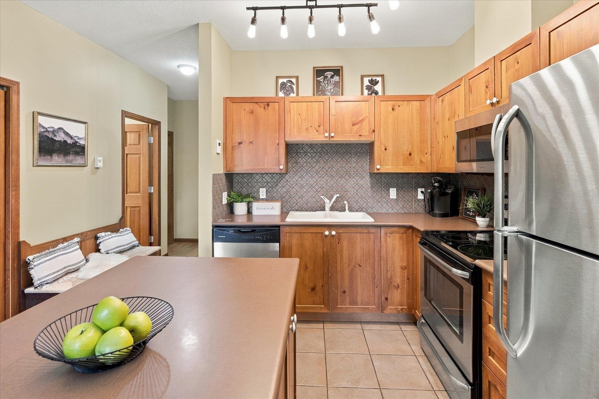 103-3300 Ptarmigan Place, Whistler, BC