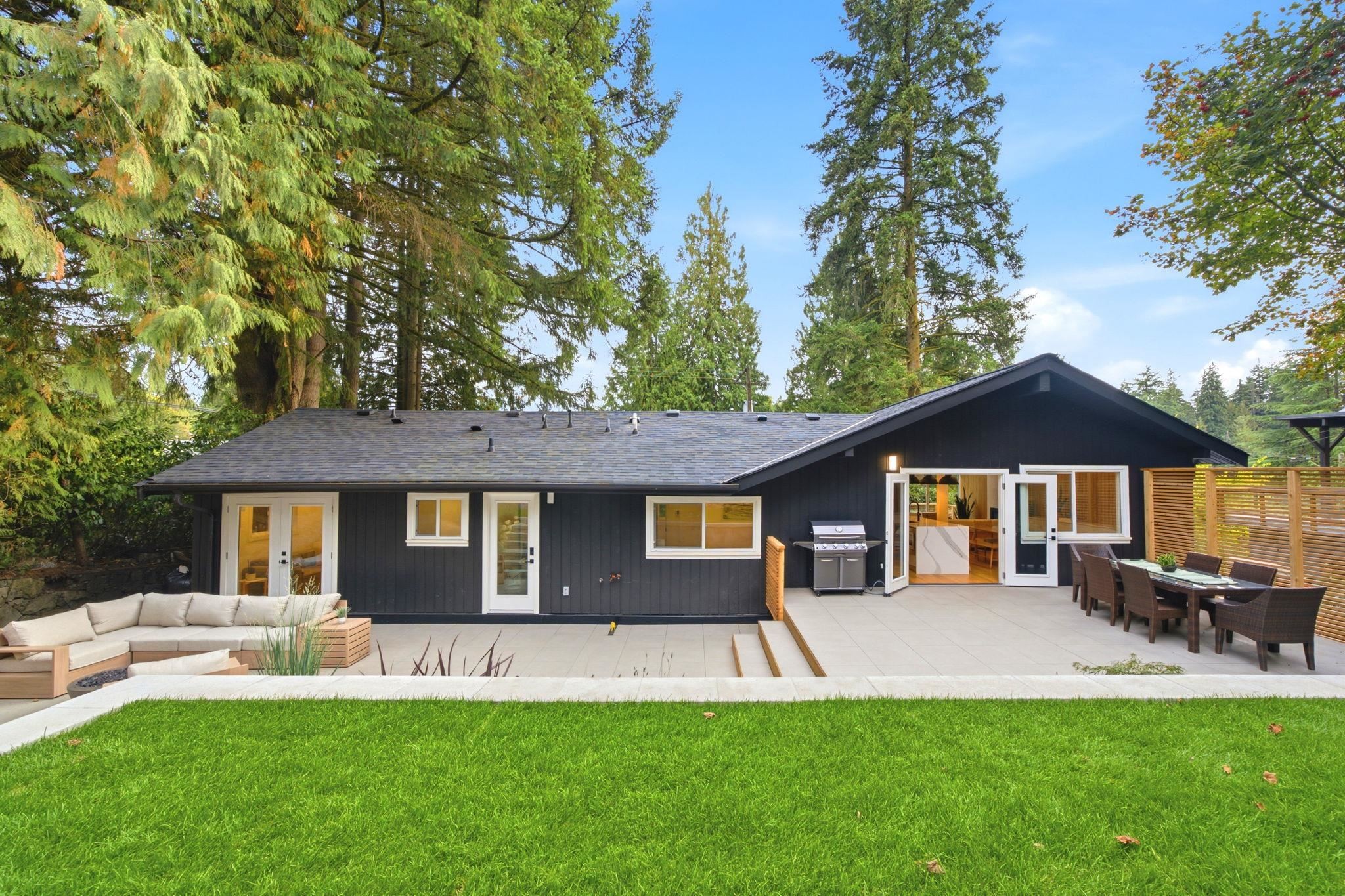 4646 Cove Cliff Road, North Vancouver, BC