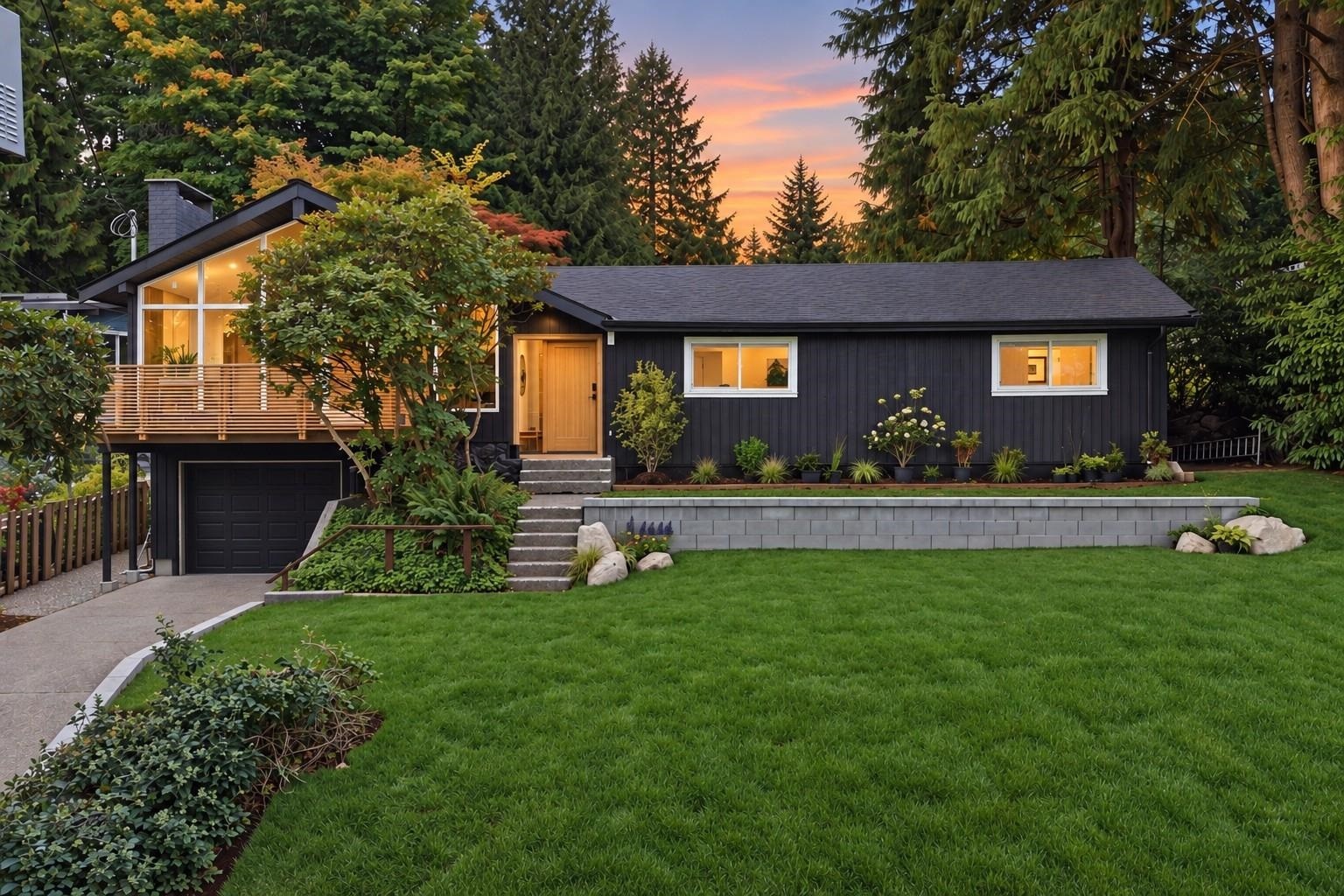 4646 Cove Cliff Road, North Vancouver, BC