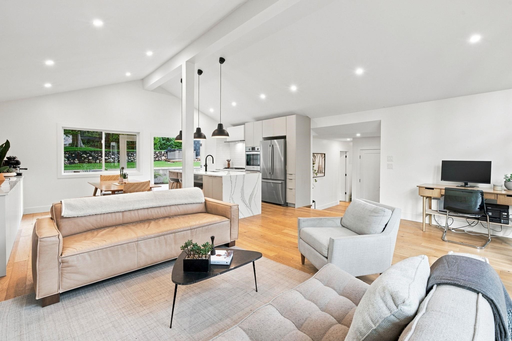 4646 Cove Cliff Road, North Vancouver, BC