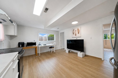 8260 Elsmore Road, Richmond, BC 