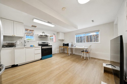 8260 Elsmore Road, Richmond, BC 