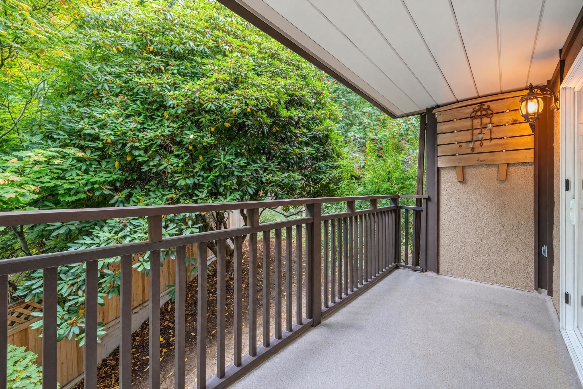 403-555 28Th Street W, North Vancouver, BC