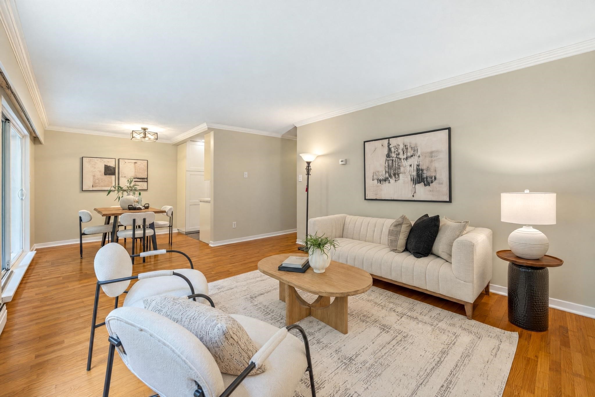 403-555 28Th Street W, North Vancouver, BC