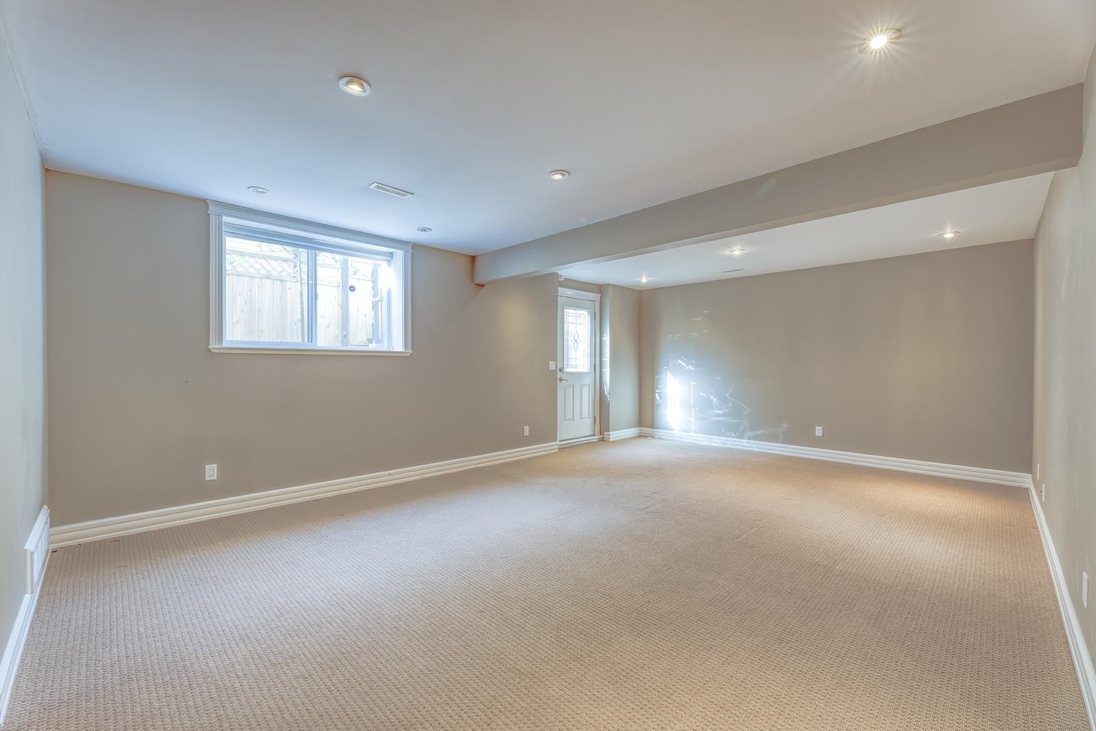1820 Camelback Court, Coquitlam, BC