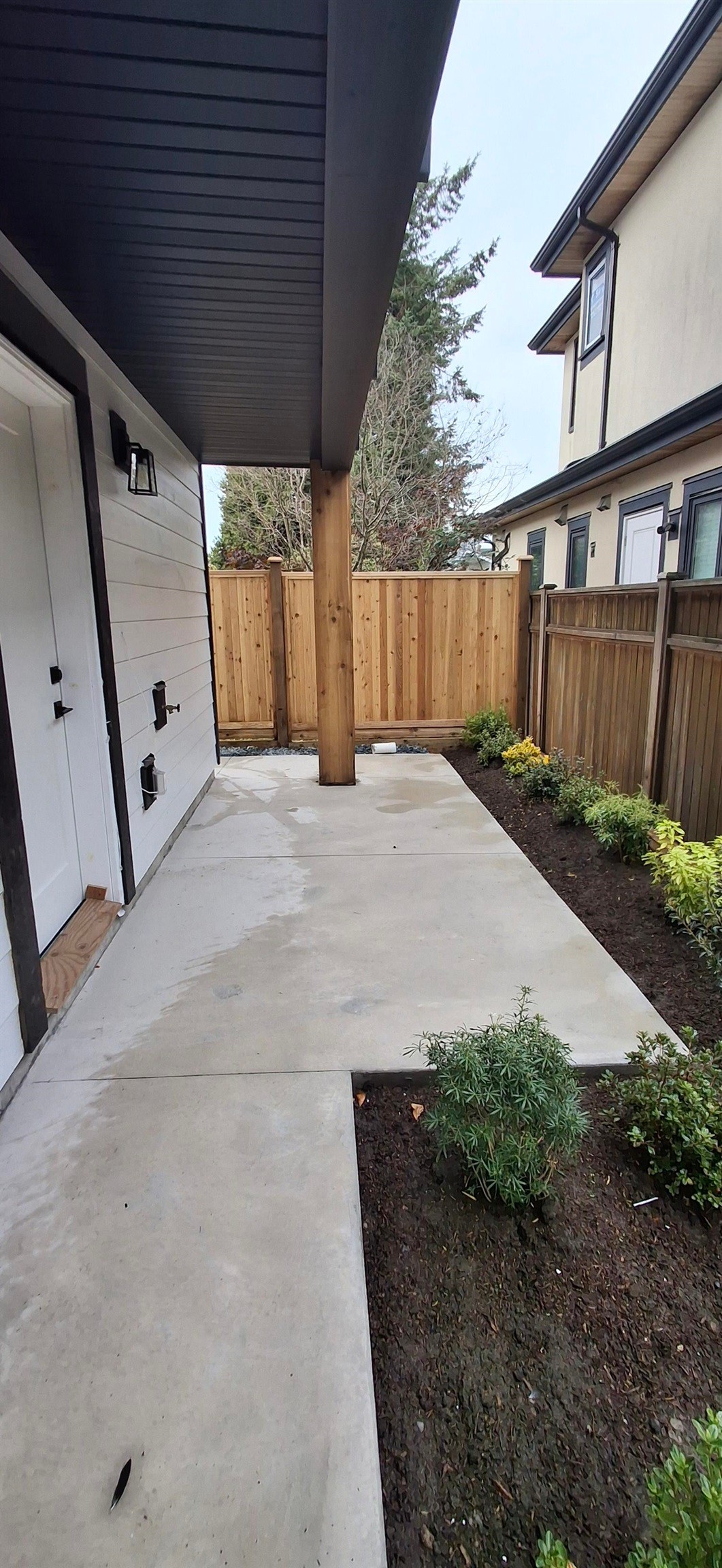 1-7087 Mary Avenue, Burnaby, BC