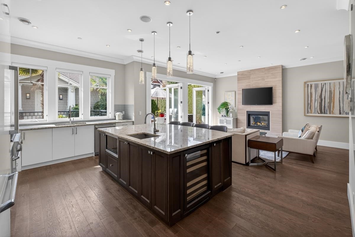 1850 36Th Avenue W, Vancouver, BC