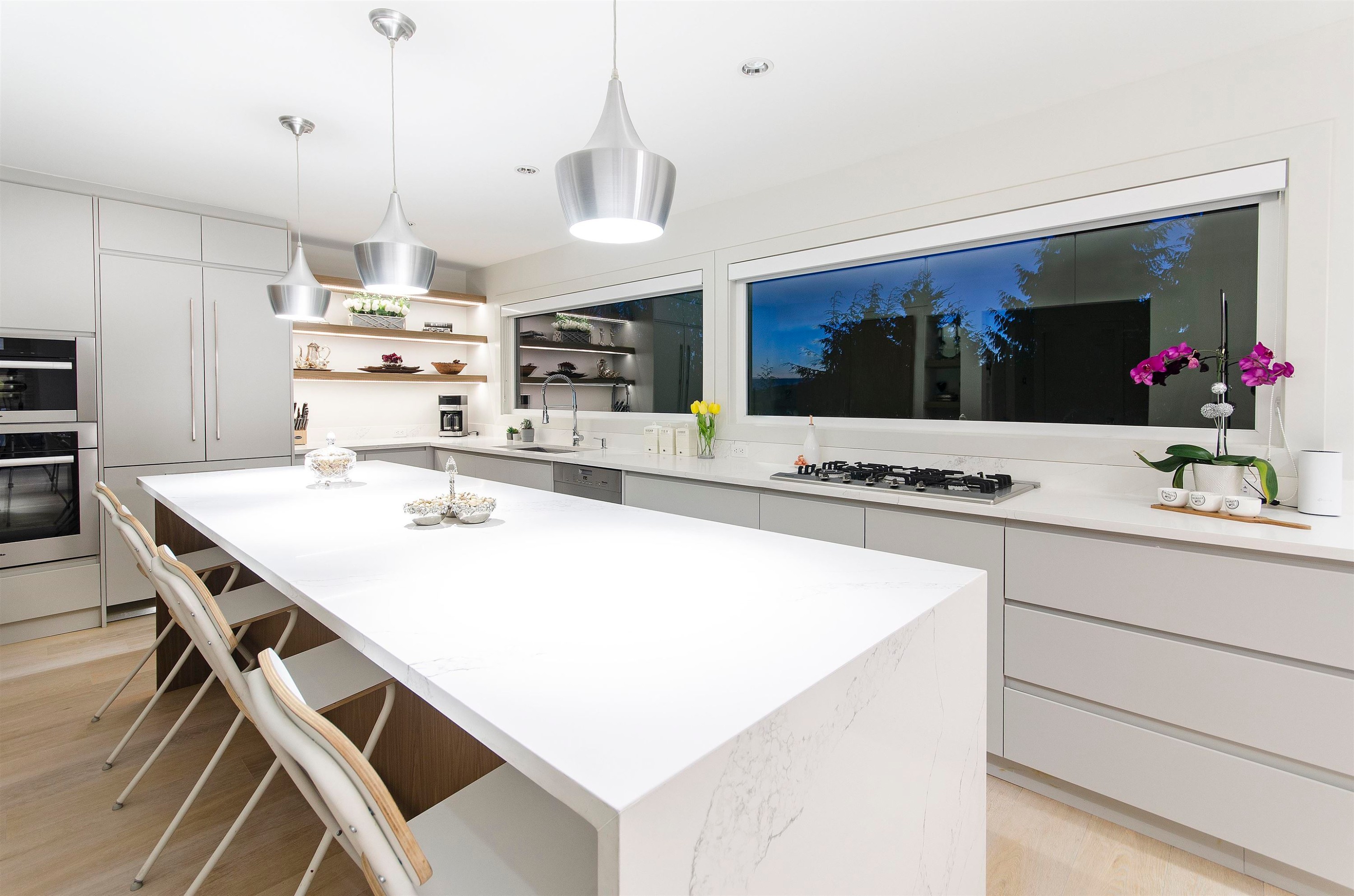 130 Oceanview Place, Lions Bay, BC