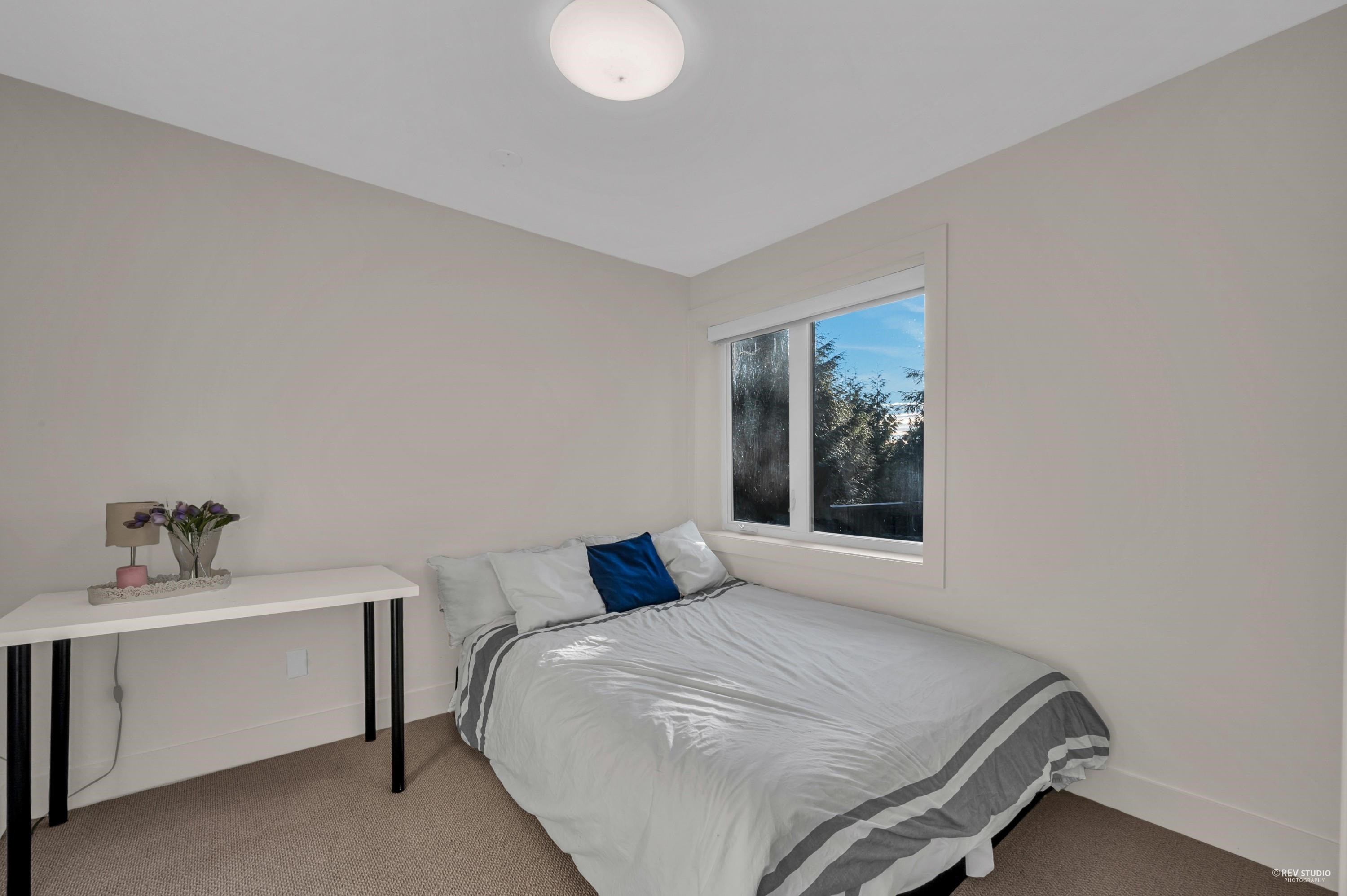 130 Oceanview Place, Lions Bay, BC
