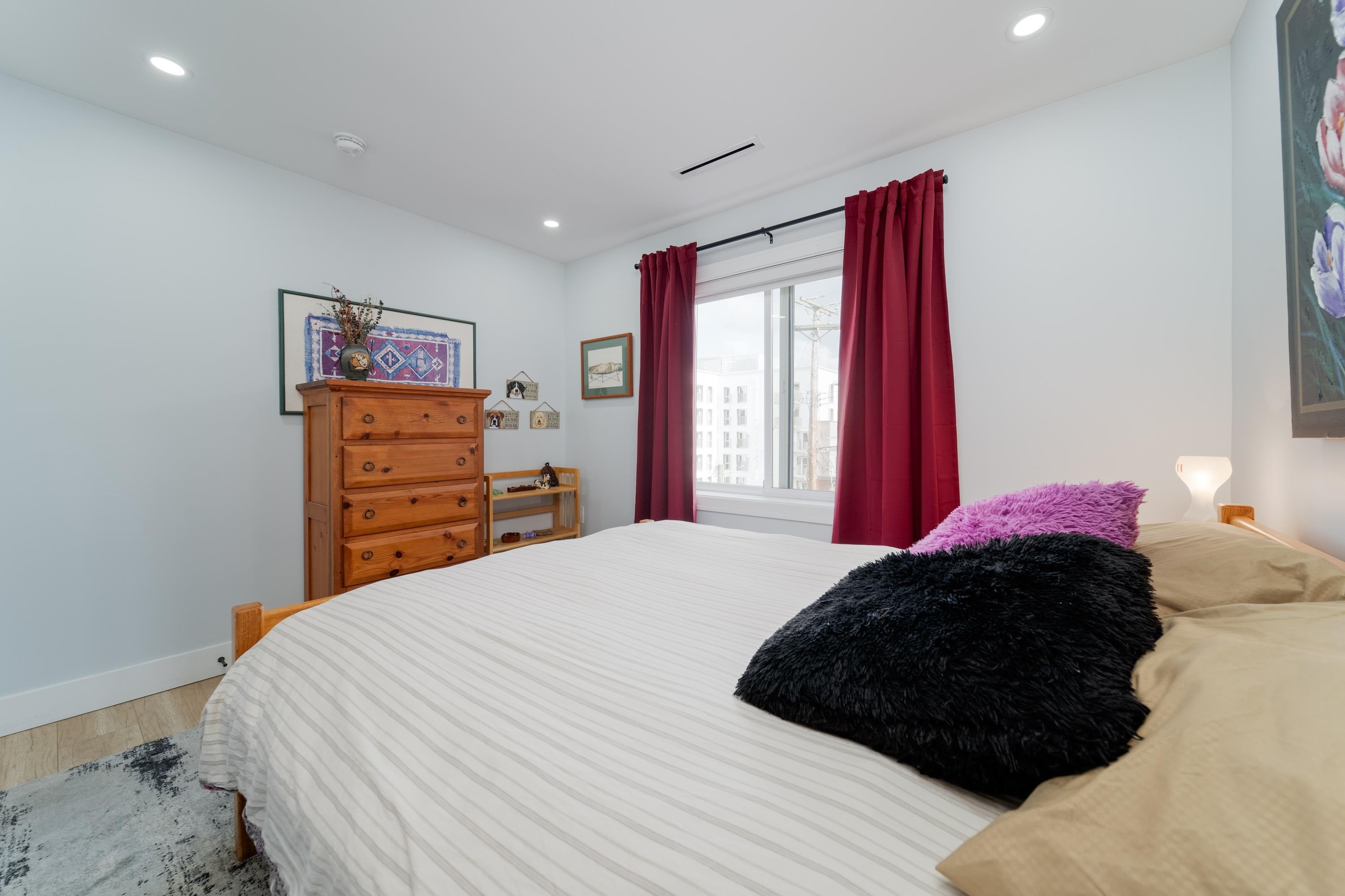 960 Renfrew Street, Vancouver, BC