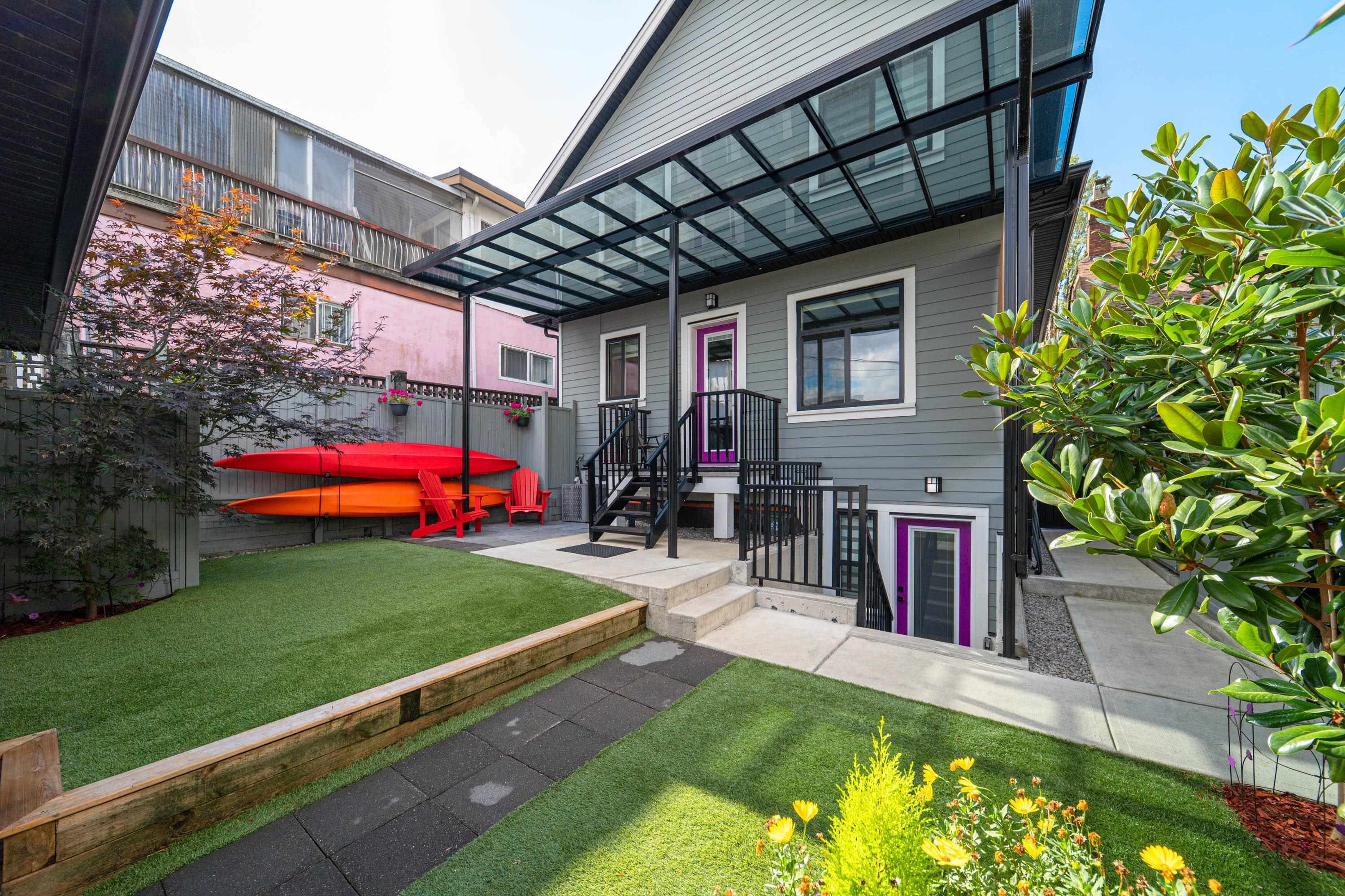 960 Renfrew Street, Vancouver, BC
