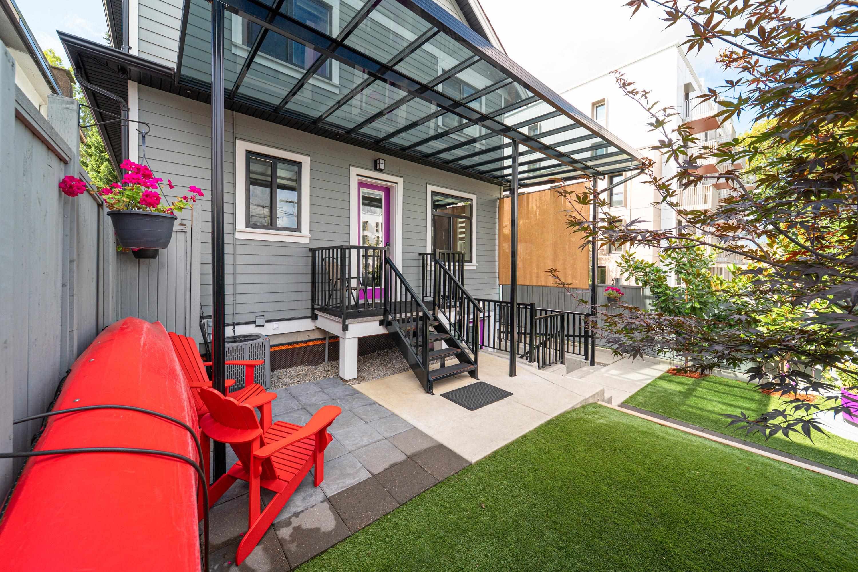 960 Renfrew Street, Vancouver, BC