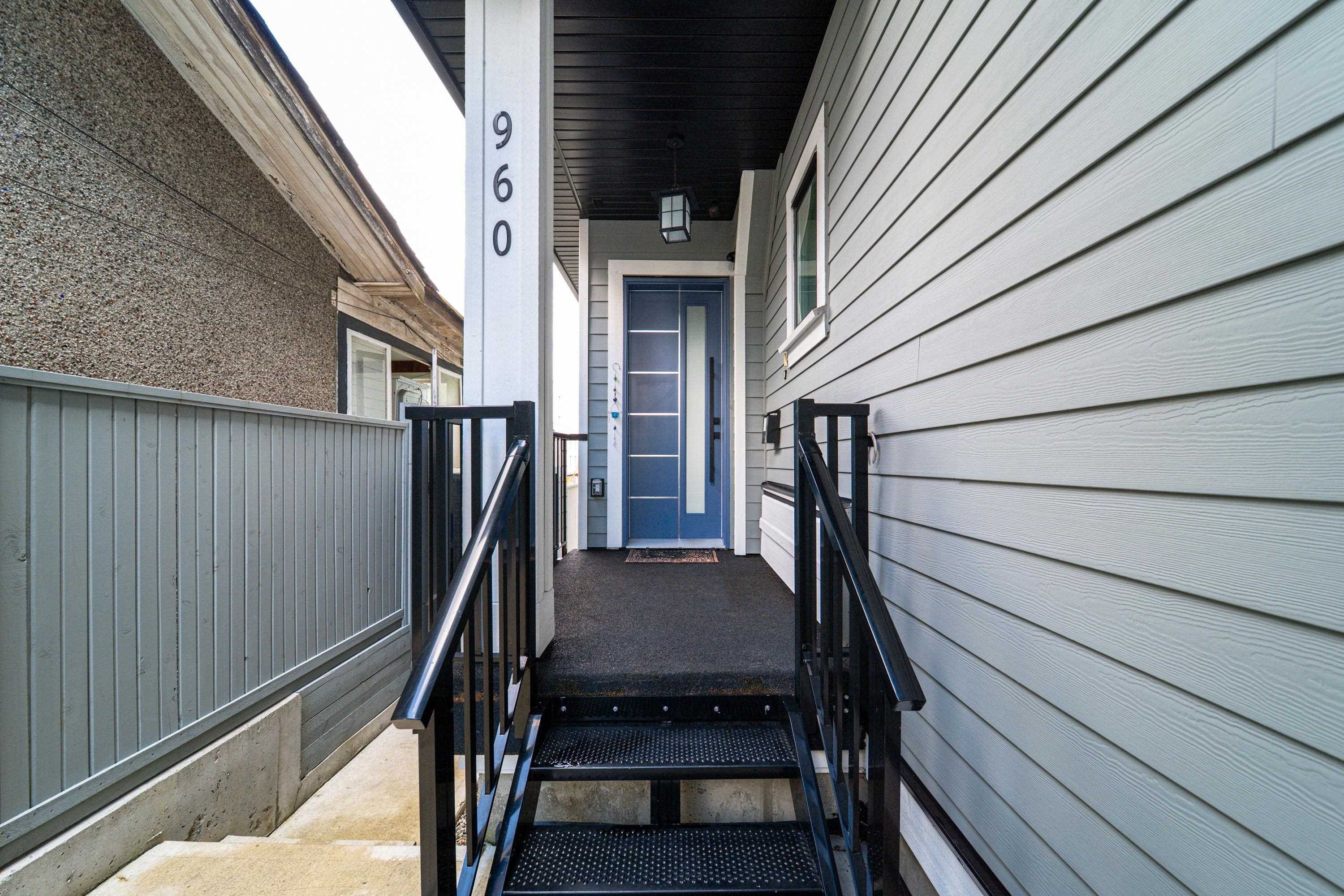 960 Renfrew Street, Vancouver, BC
