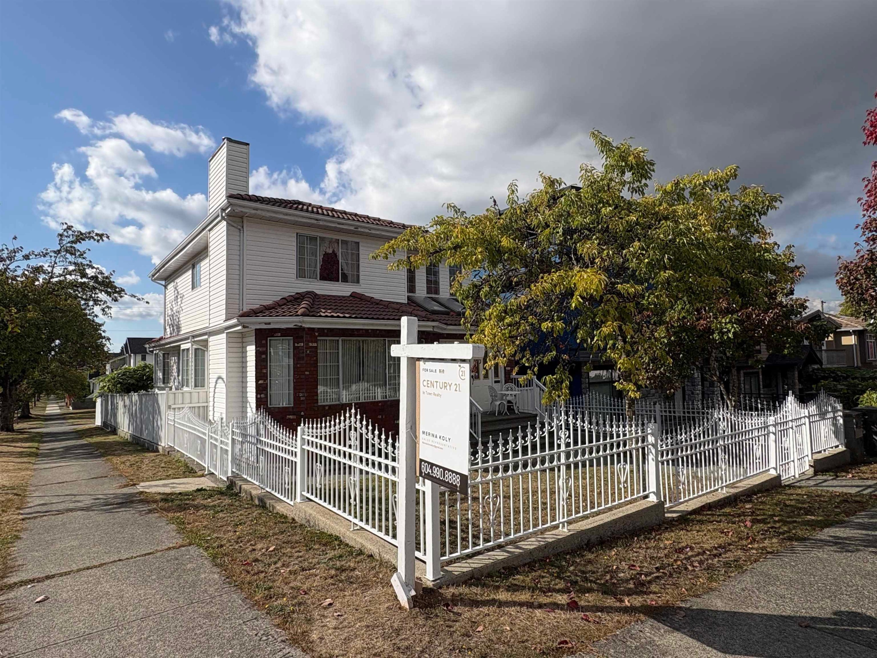 5095 Nanaimo Street, Vancouver, BC