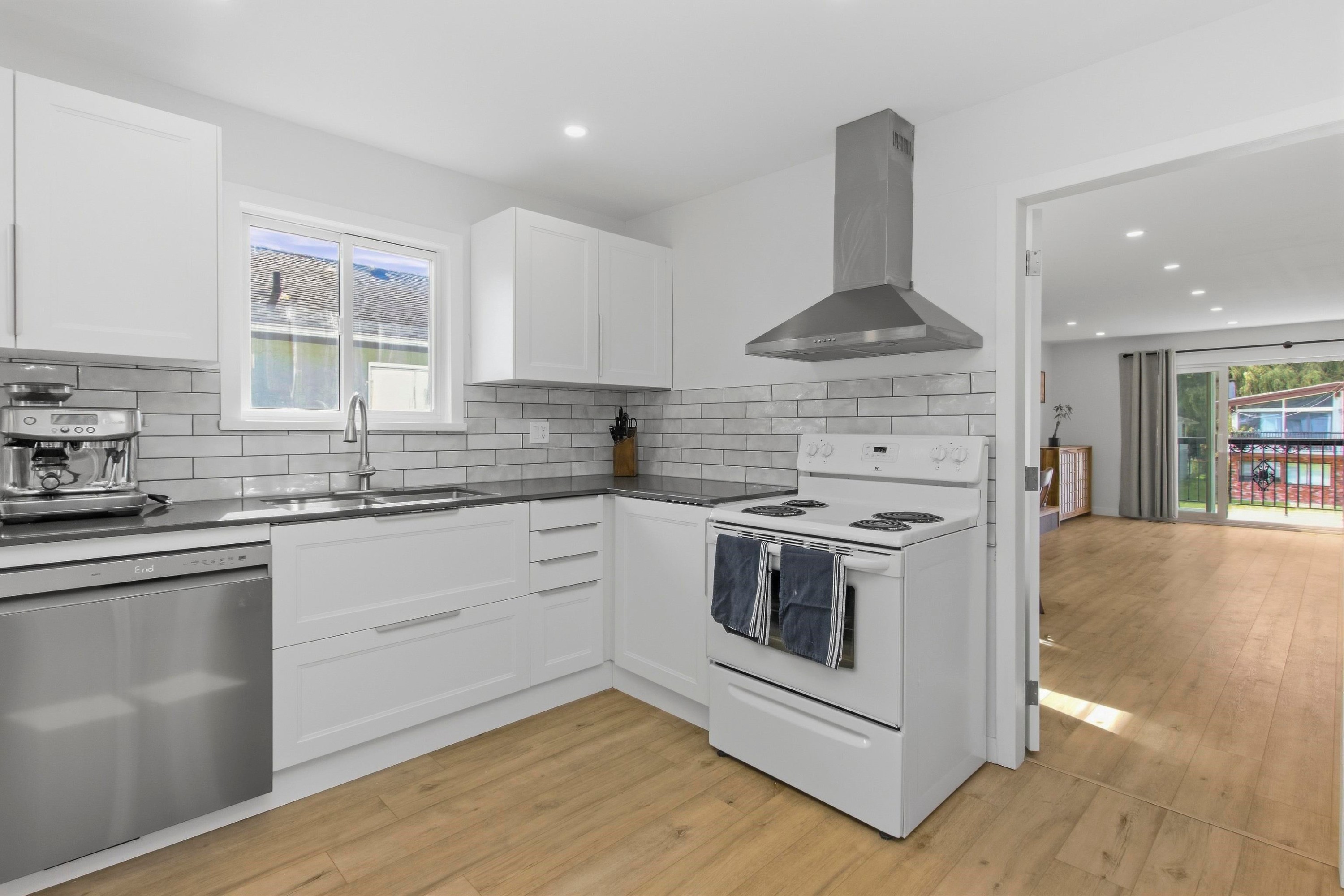 38012 Fifth Avenue, Squamish, BC