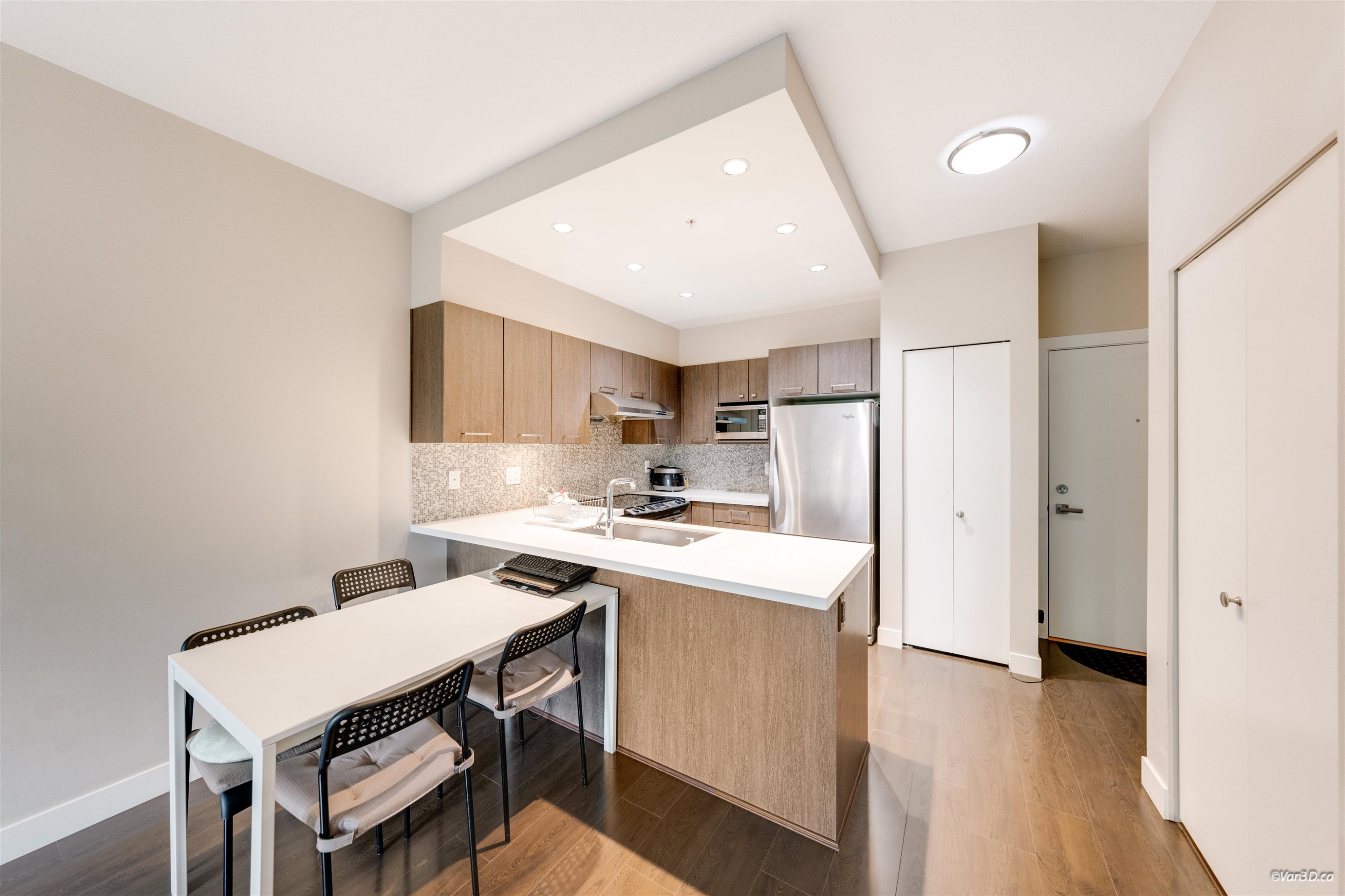 1308-963 Charland Avenue, Coquitlam, BC